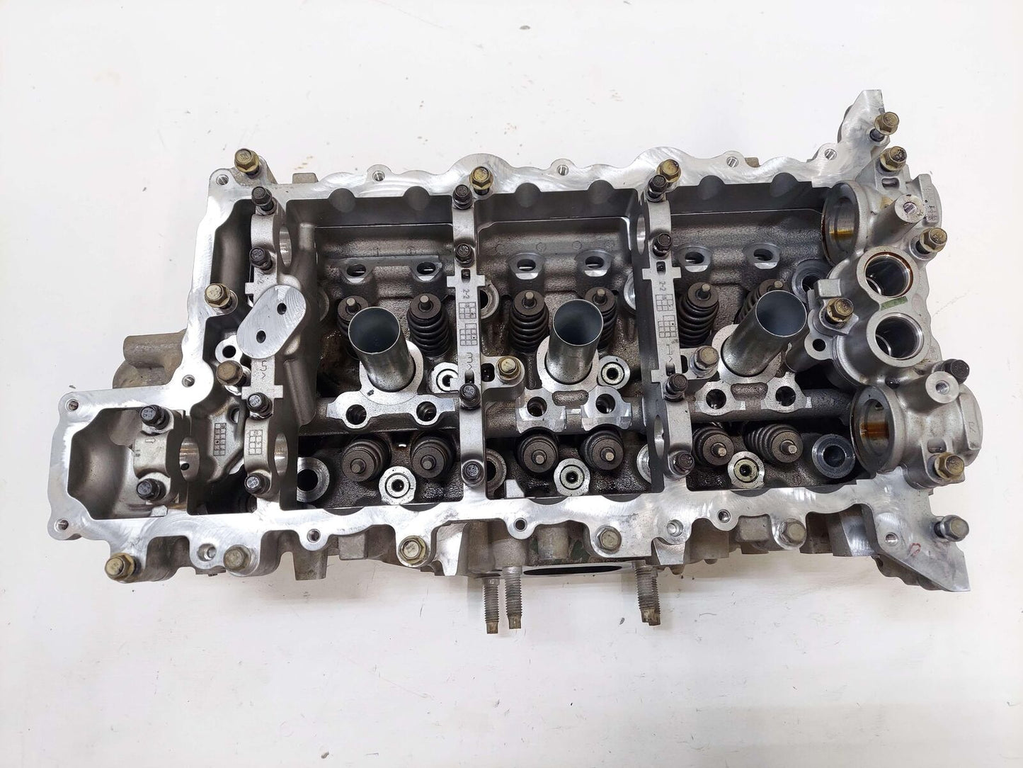 17-22 CADILLAC XT5 3.6L RH RIGHT ENGINE MOTOR CYLINDER HEAD LGX 12686233