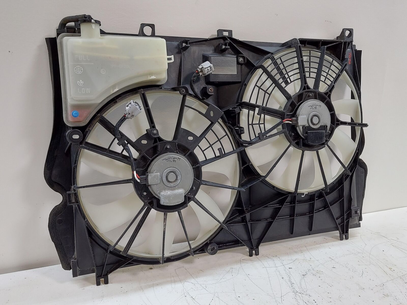 16-22 Lexus RX450 Hybrid Electric Cooling Motor Fan