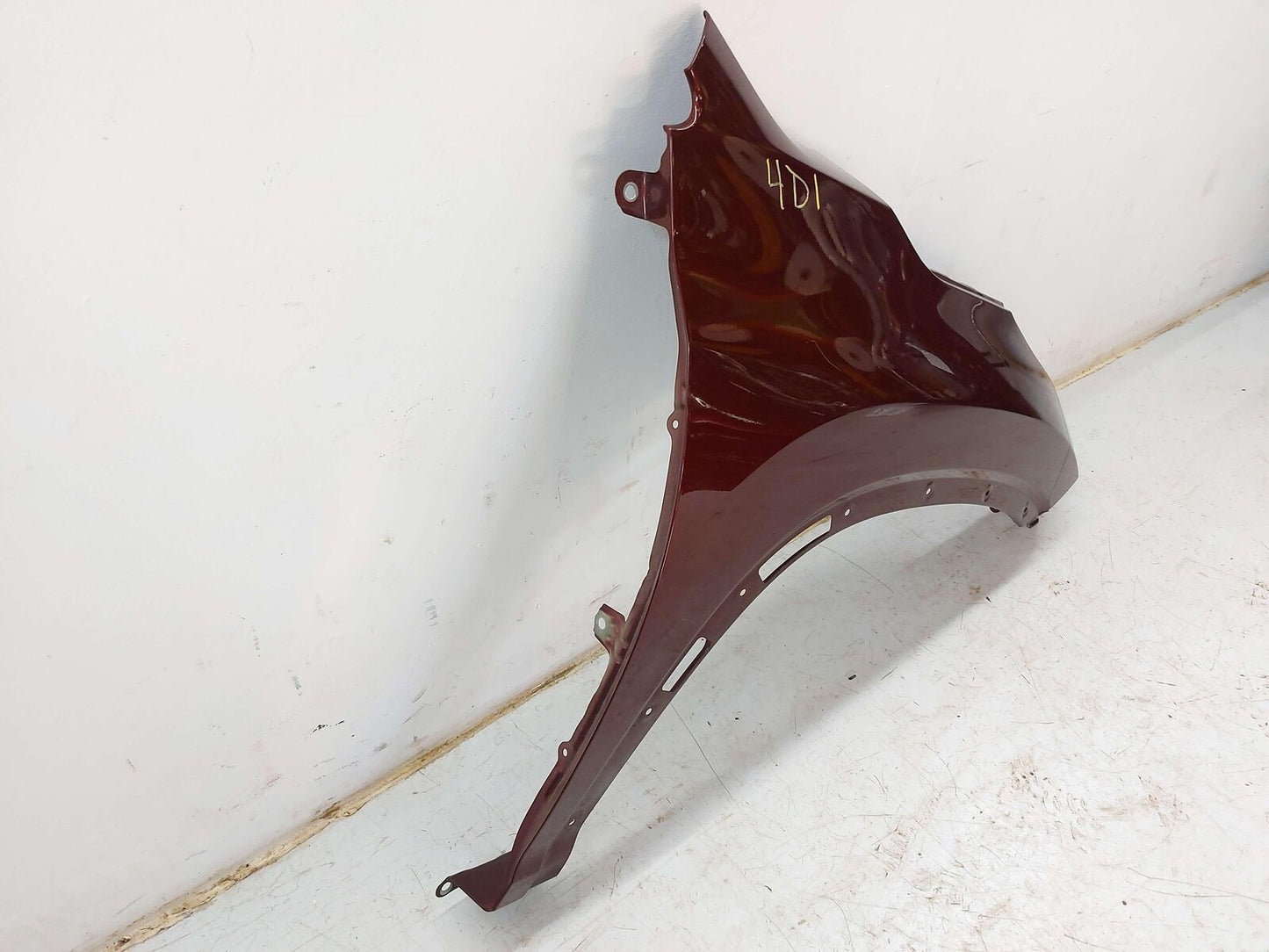 14-19 TOYOTA HIGHLANDER FRONT RIGHT FENDER OOH LA LA ROUGE MICA 3T0 *NOTE