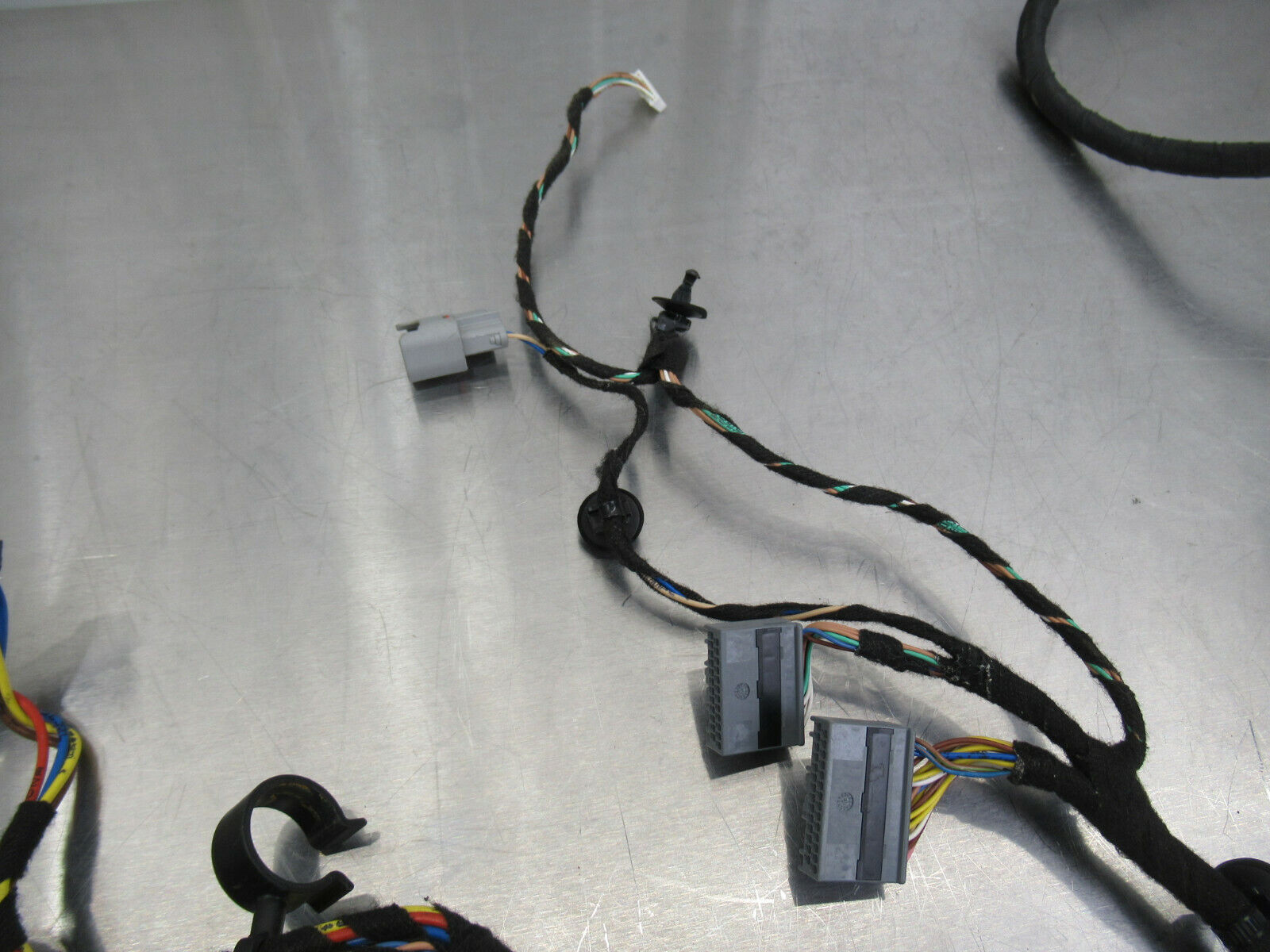 T020 2016 16 MCLAREN 570S RH RIGHT FRONT DOOR WIRE HARNESS WIRING HARNESS 