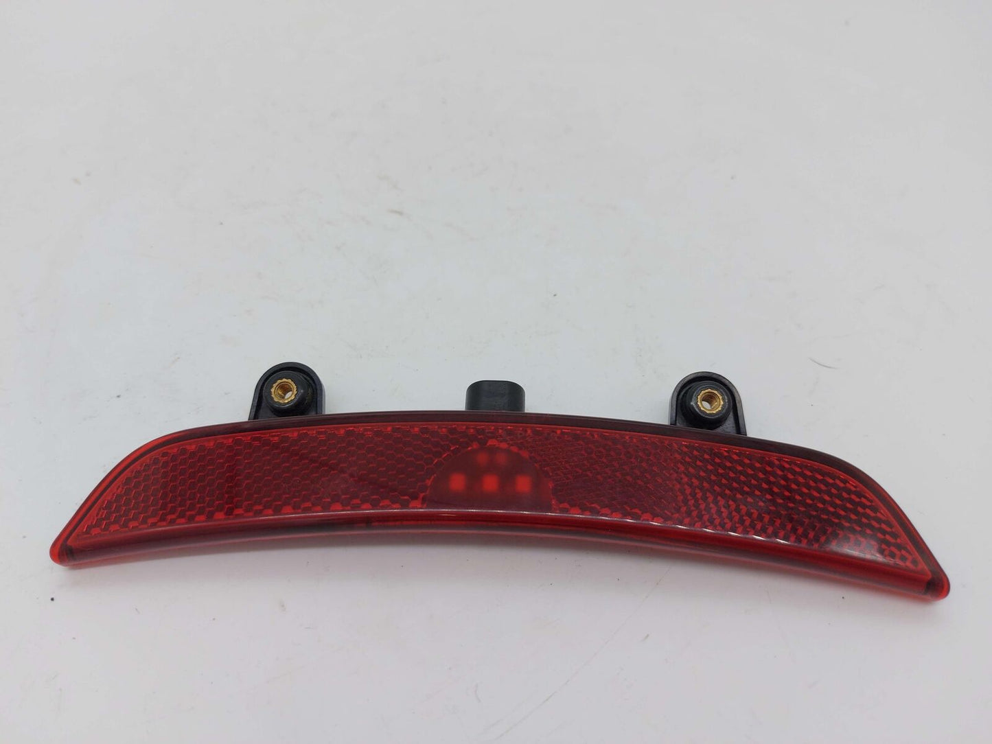 2023 McLaren Artura Rear RH Right Marker Lamp Outer Led 22AB129GP