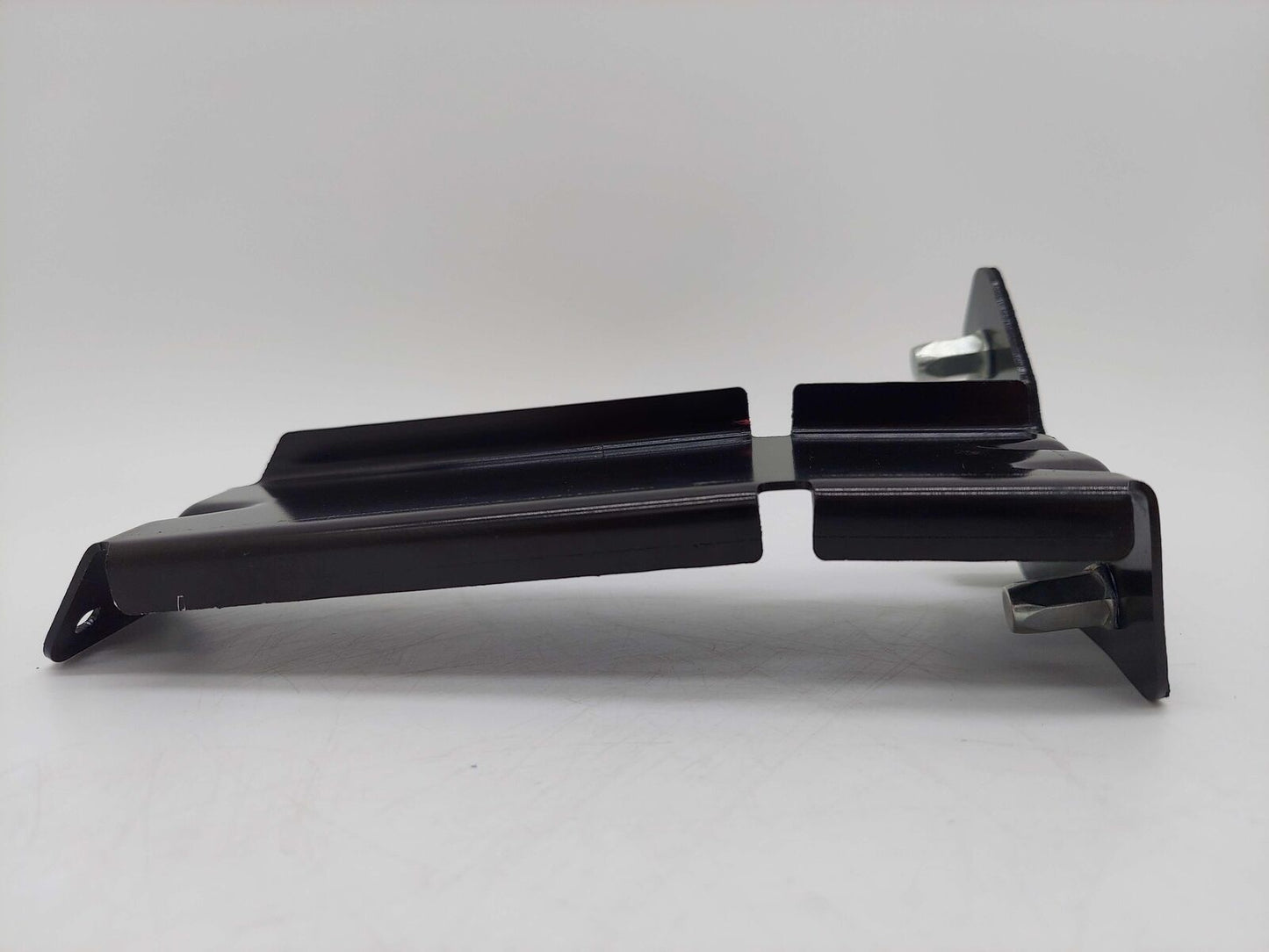 2023 McLaren Artura RH Right Inner Door Bracket 16AD912CP