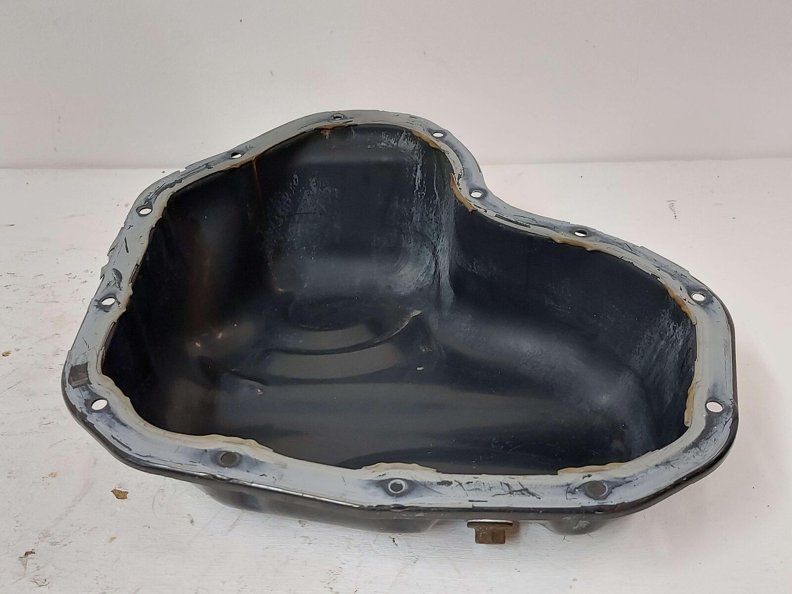 09-18 TOYOTA RAV-4 2.5L Lower Engine Oil Pan With Hardware And Plug *Notes*