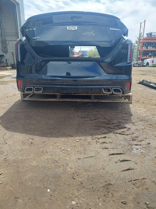 20 CADILLAC CT4-V 2.7L Rear Bumper *lower Edge Scrapes* Black V Series