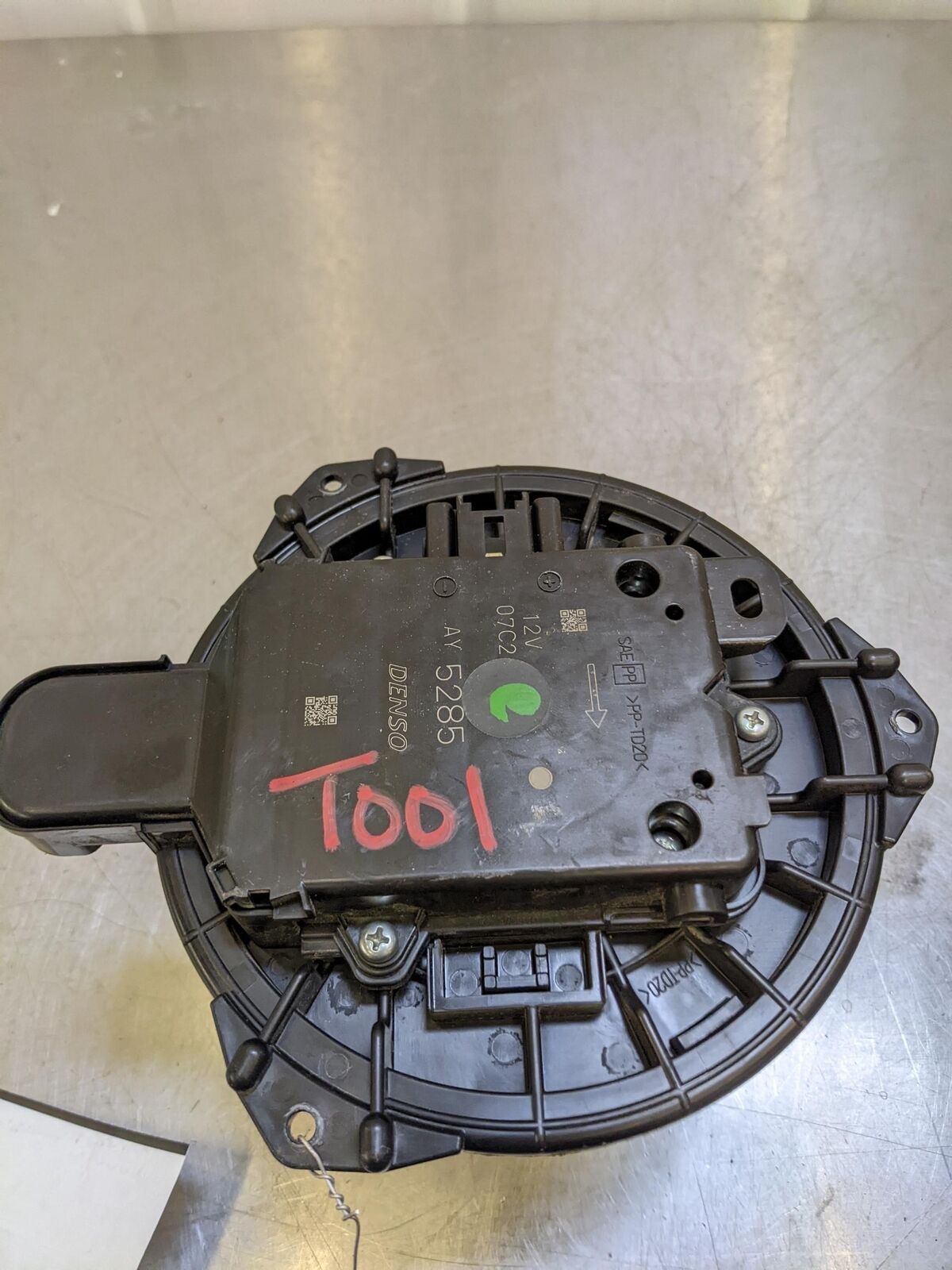 19-22 TOYOTA RAV-4 Blower Motor 6K KM