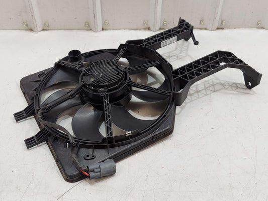 2017 MCLAREN 570S RIGHT ELECTRIC COOLING FAN MOTOR 13L0208CP *DEFORMED TRIM*