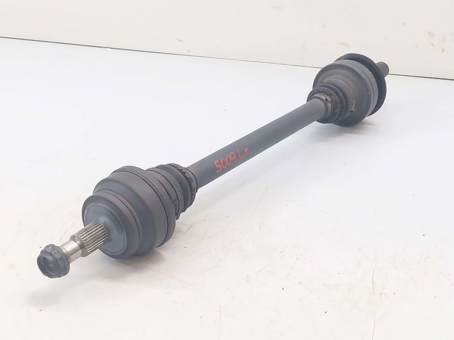 12-18 MERCEDES CLS63 AMG C218 LEFT AXLE SHAFT 2123502210