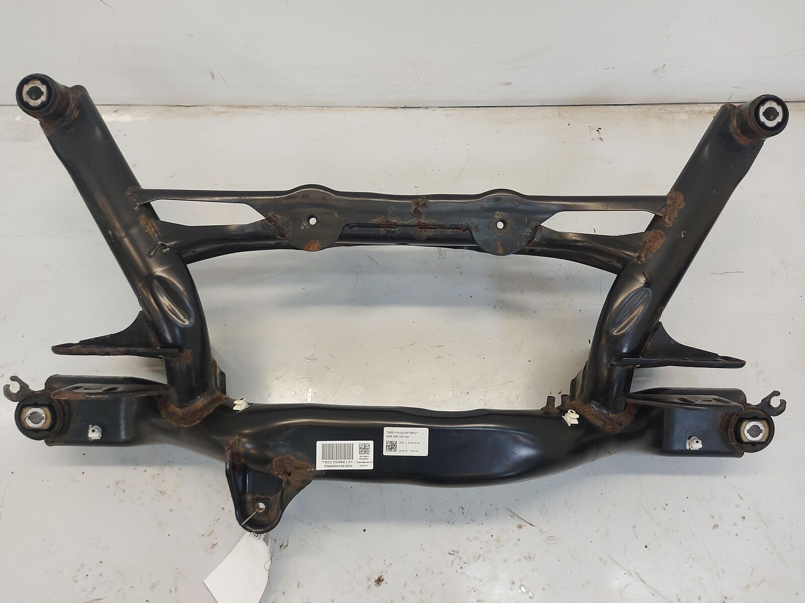 09-18 VW TIGUAN REAR Undercarriage Crossmember Subframe Awd 5N0505235AH