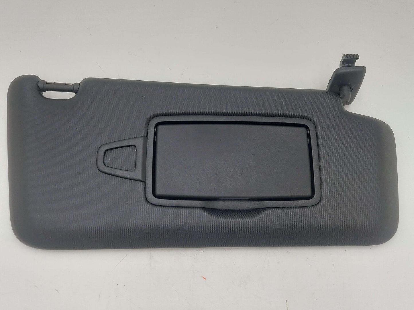 15-17 MERCEDES C63S AMG W205 SEDAN RIGHT SUN VISOR BLACK 20581074041 20581002101