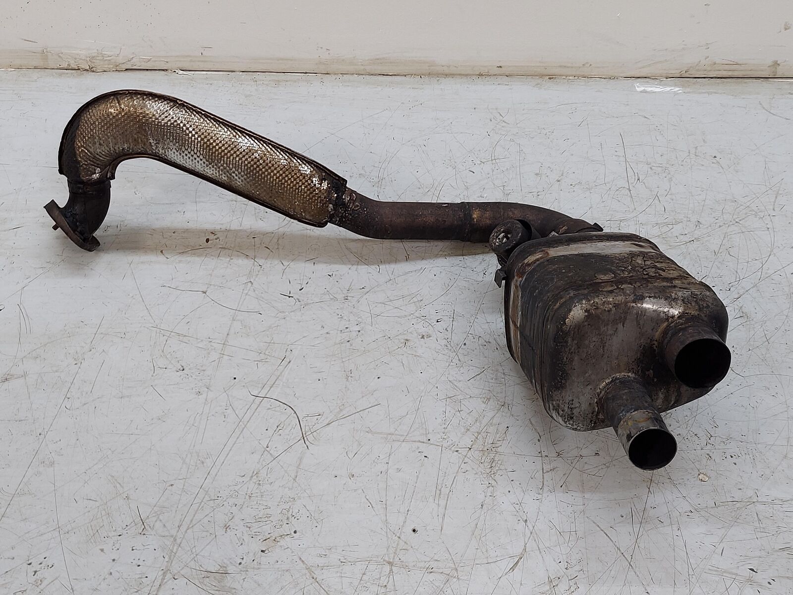 17-22 Porsche Cayman 718 RH Right Muffler *Melted Plastic Fire Damage*