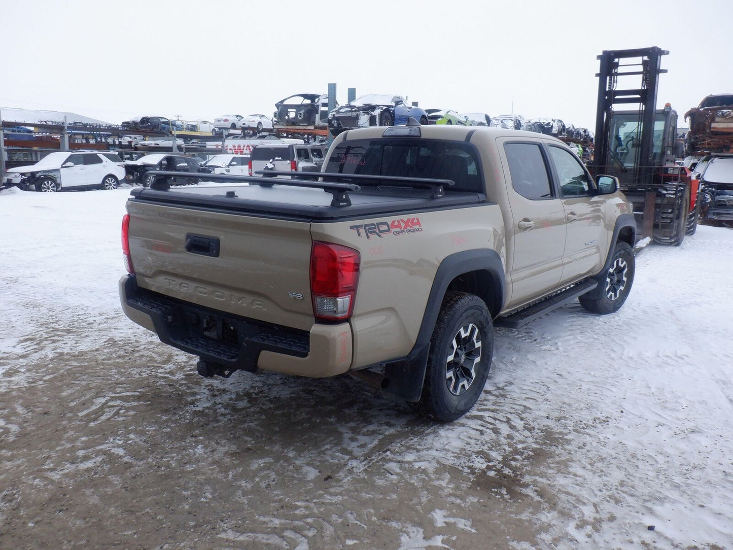 16-22 TOYOTA TACOMA Rear Axle Electronic Locking Crew Cab 3.6L AT 3.91 90K KM'S