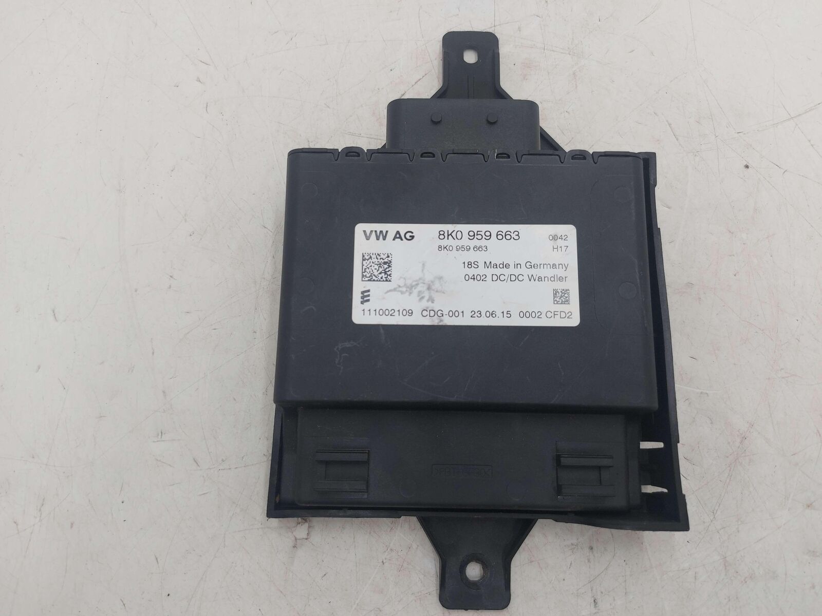 2016 PORSCHE MACAN S 95B VOLTAGE STABILIZER CONTROL MODULE 8K0959663