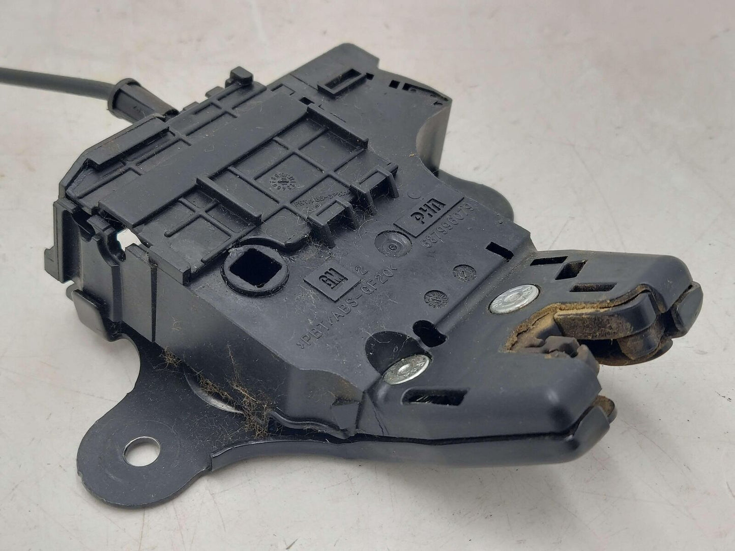 2020 CADILLAC CT5 TRUNK LID LATCH LOCK ACTUATOR 13513995