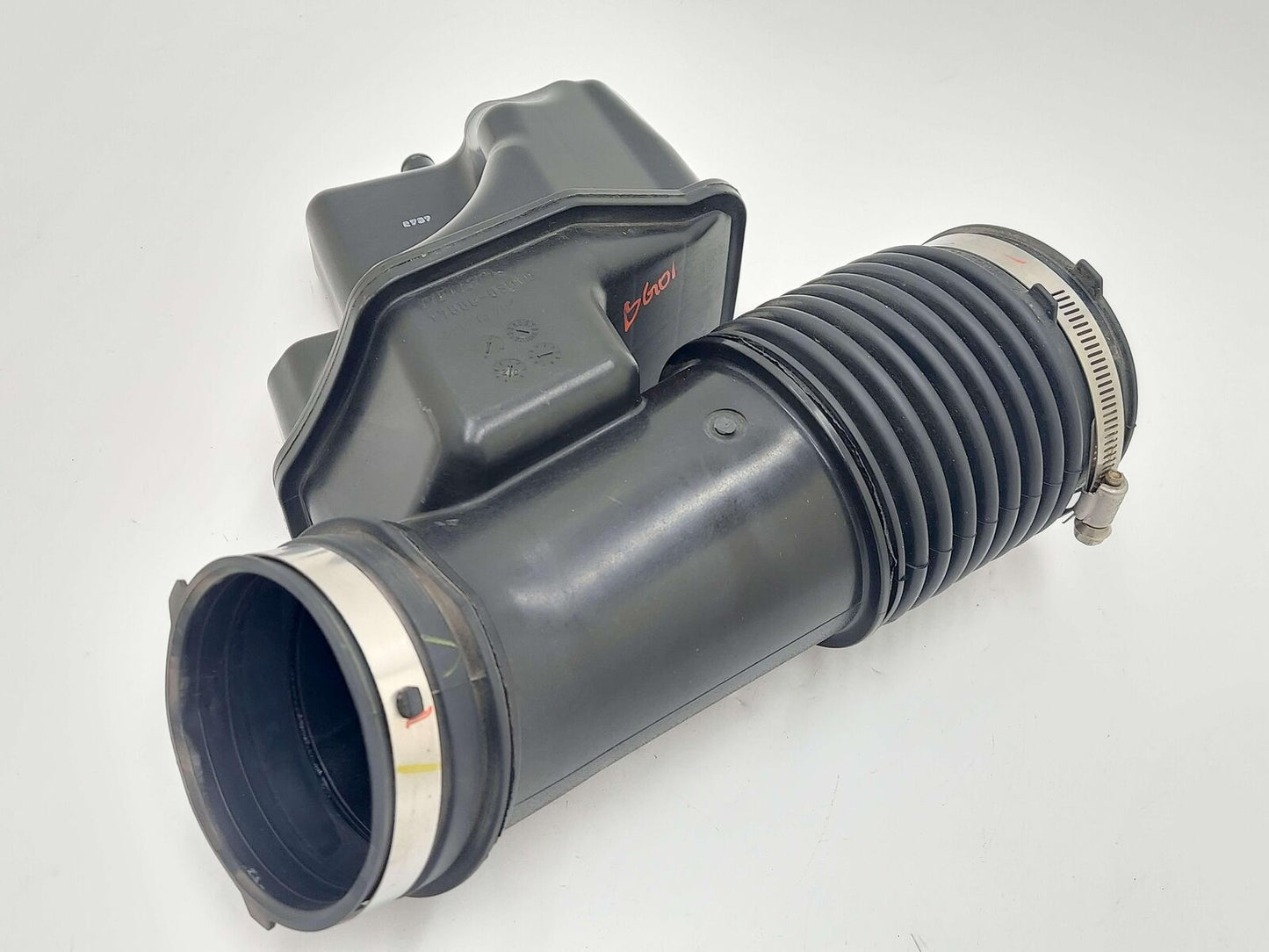 07-16 19 20 21 TOYOTA TUNDRA AIR INTAKE CLEANER HOUSING RESONATOR 17880-0S010