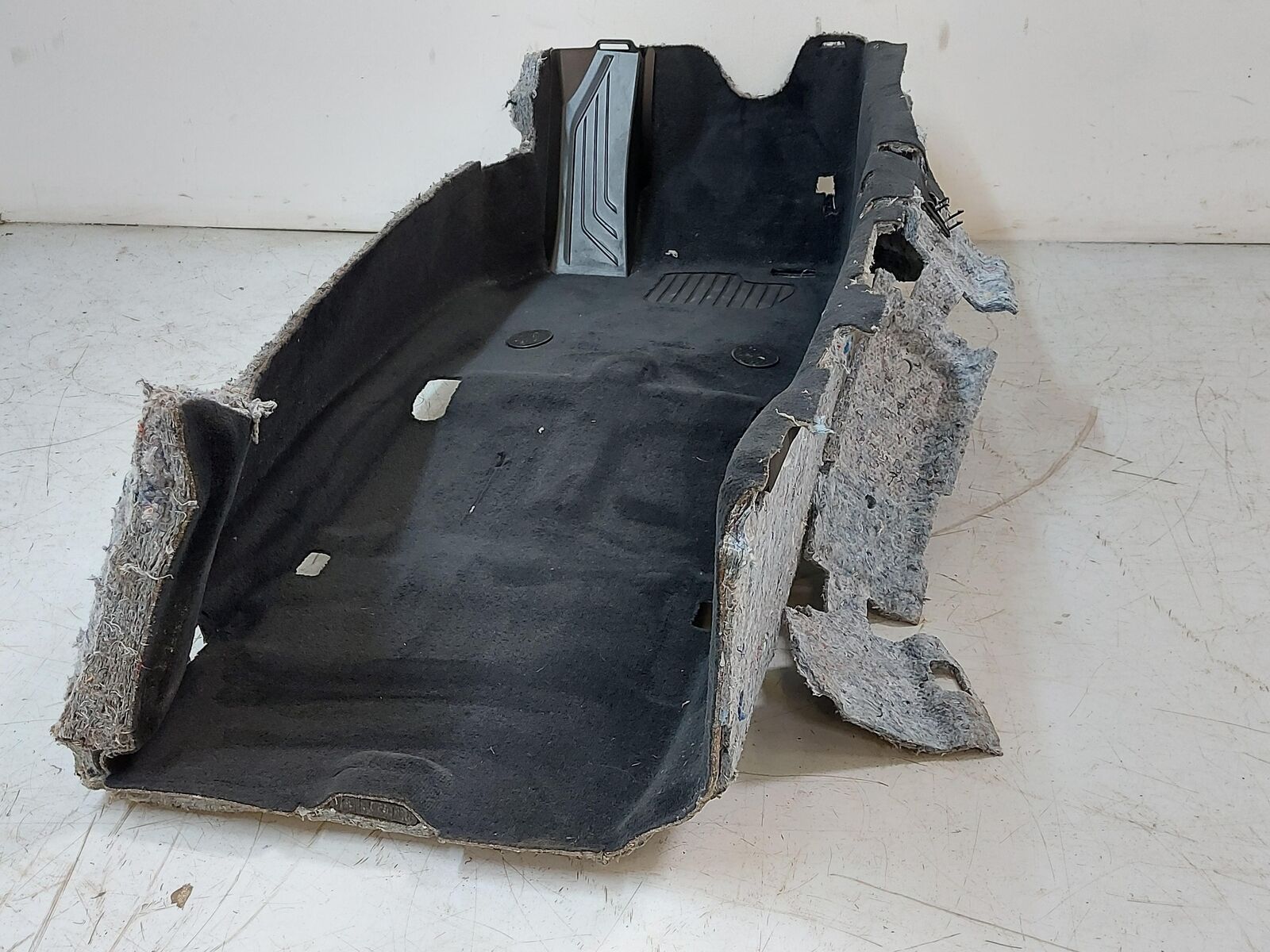 14 BMW I8 Drivers Carpet Rug 6135-9298593 42K KM'S