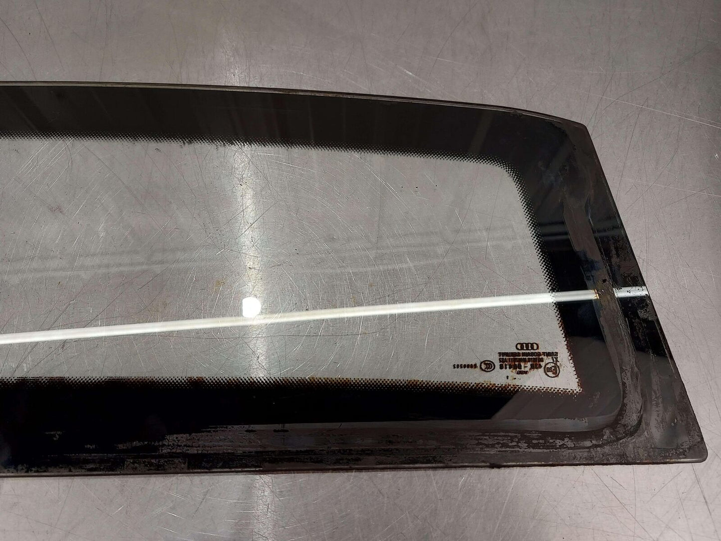 08-15 AUDI R8 REAR WINDOW GLASS PARTITION GLASS *FIRE DAMAGE* 420845151NVB COUPE