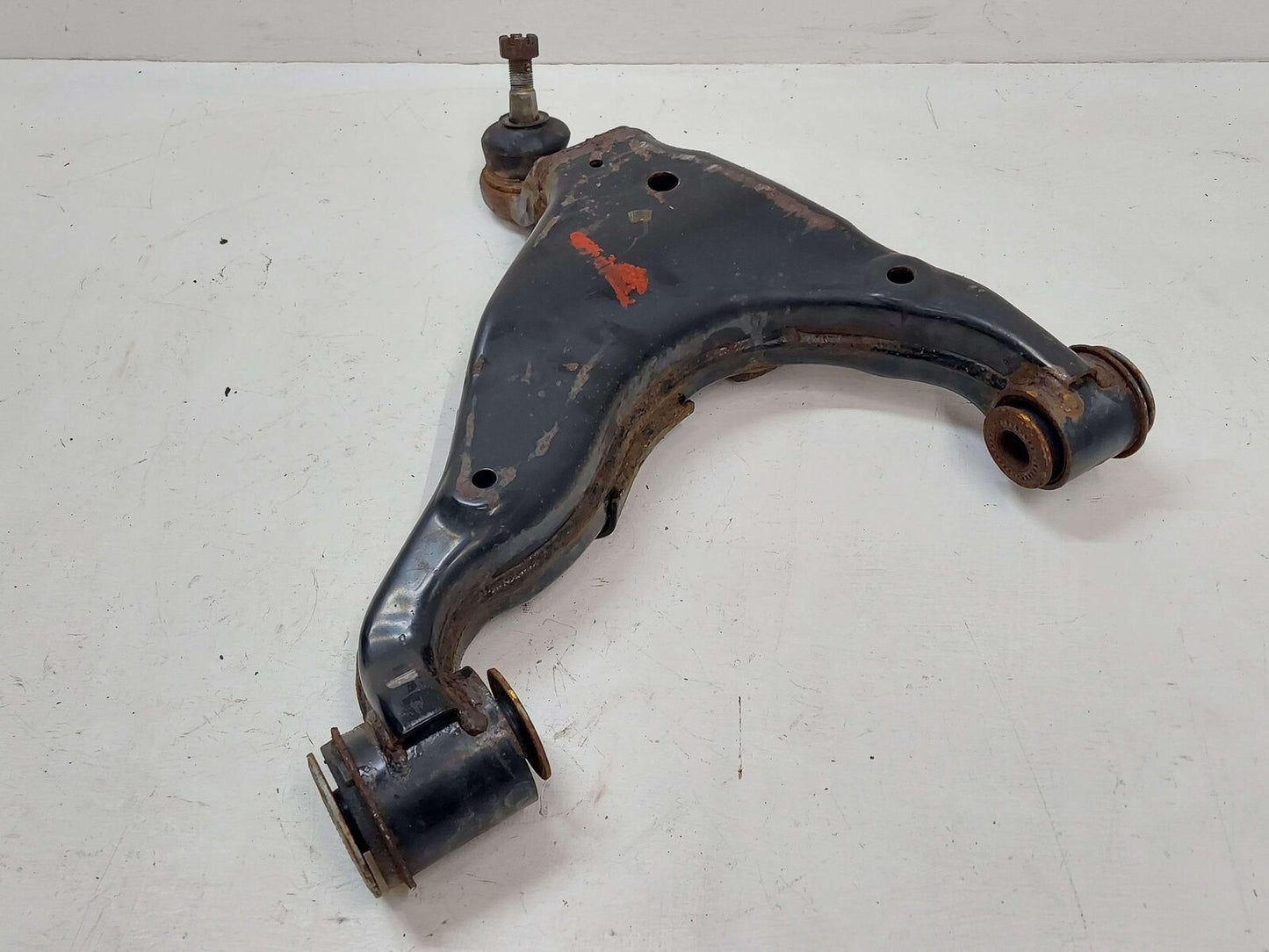 10-23 TOYOTA 4RUNNER FRONT RIGHT LOWER CONTROL ARM 4806860040