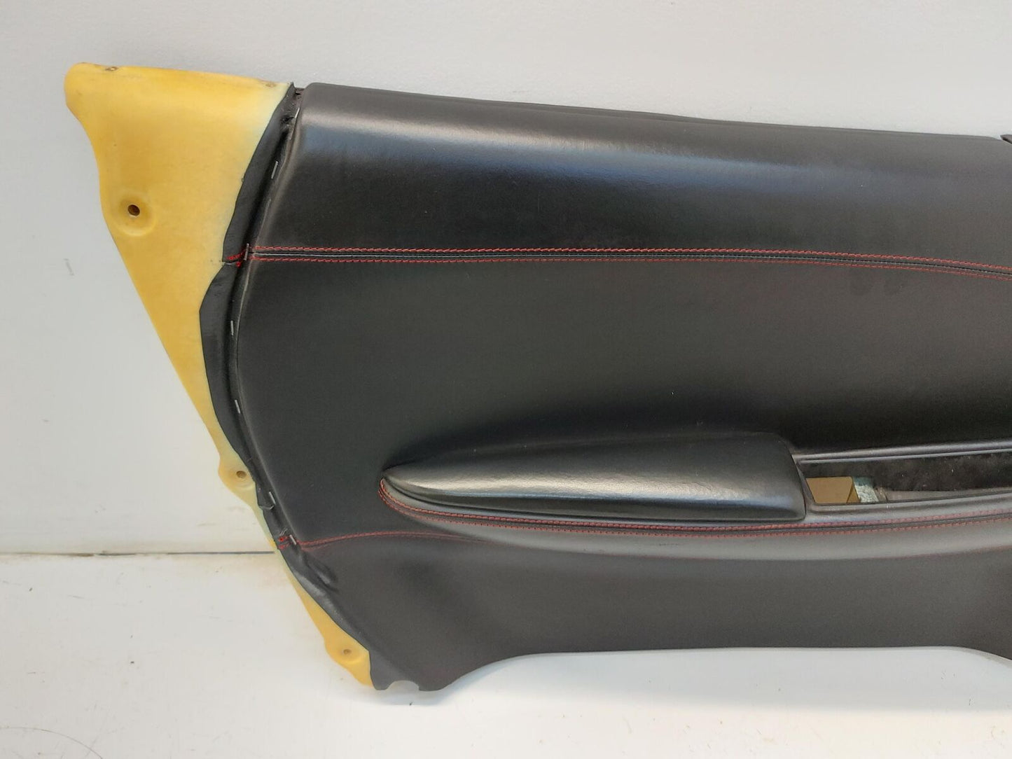 2000 FERRARI 360 MODENA Left Door Trim Panel Lh Black W/ red Stitching *scuffs*