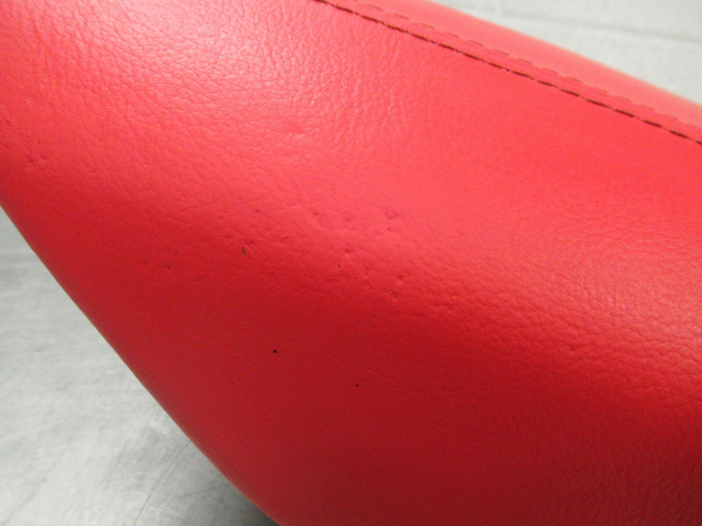 11-18 PORSCHE CAYENNE Front Console Red Leather Lid 31KM'S