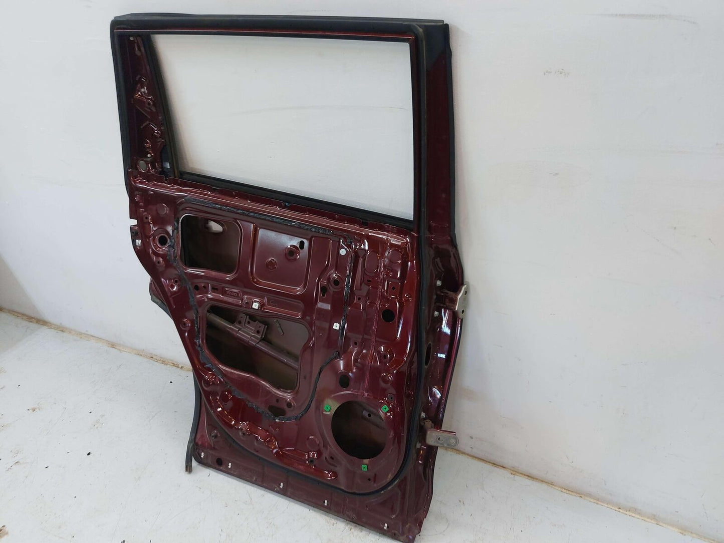 14-19 TOYOTA HIGHLANDER REAR LEFT DOOR SHELL RED ROUGE MICA 3T0 SHELL*