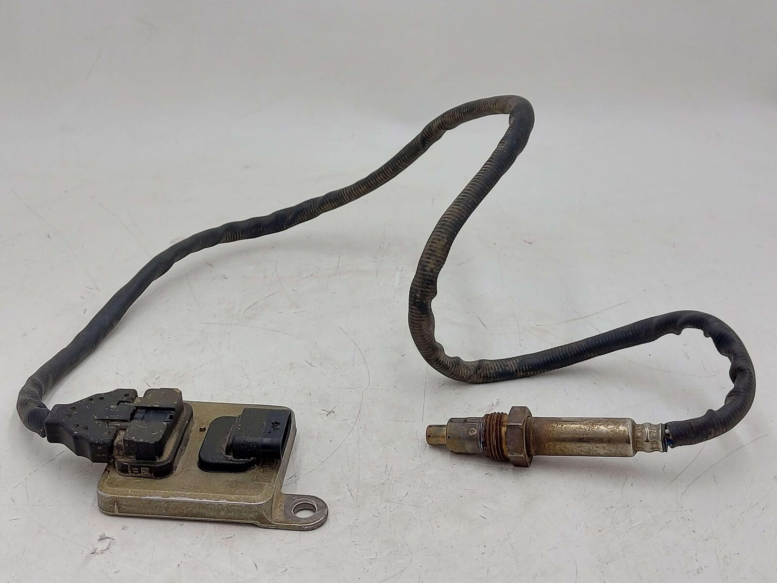 12-15 MERCEDES ML320 FRONT EXHAUST NOX SENSOR A0009052900