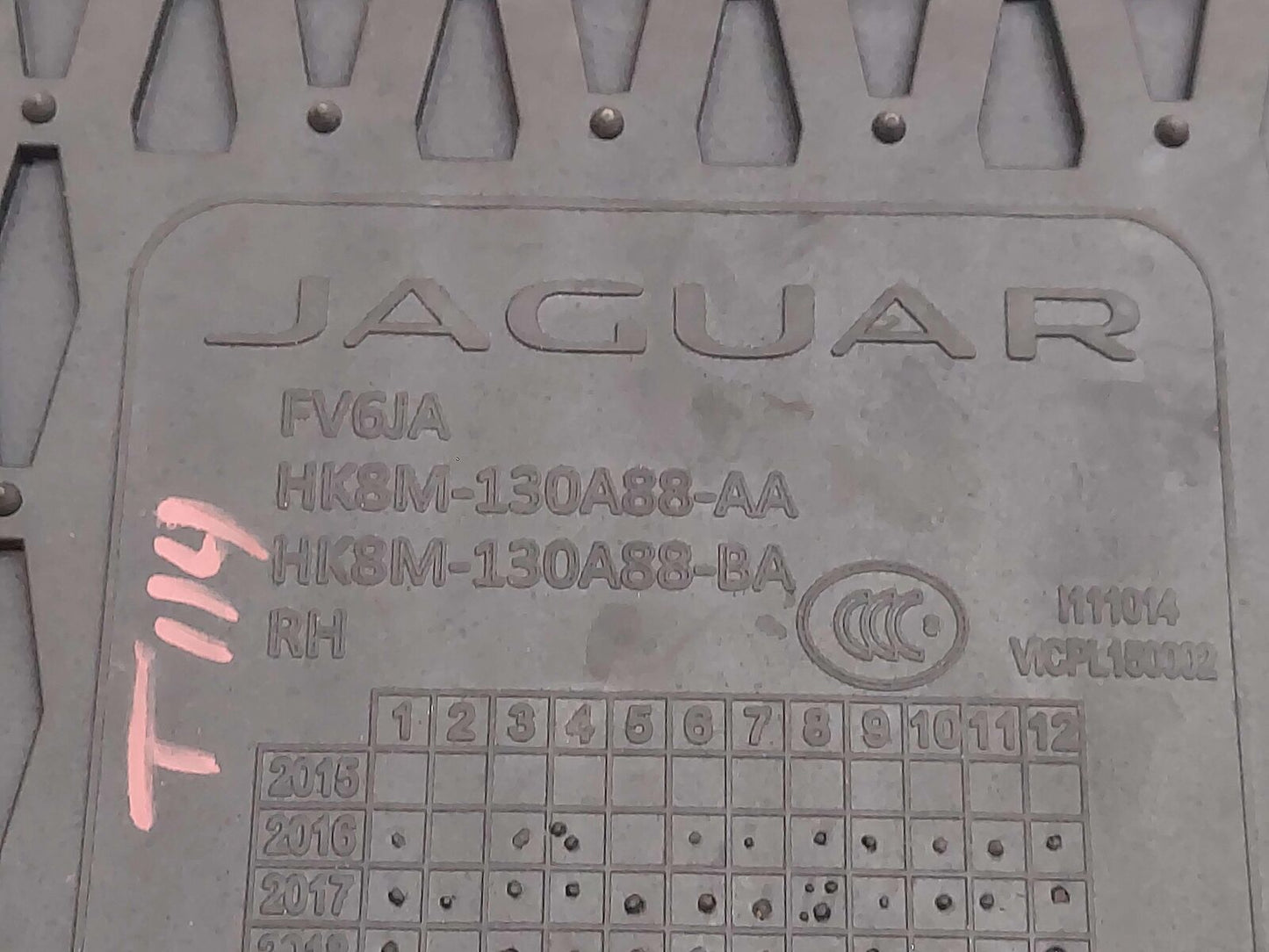 2019 Jaguar F-pace Floor Mats Mat Set HK8M-130A88-AA HK8M-130A88-BA