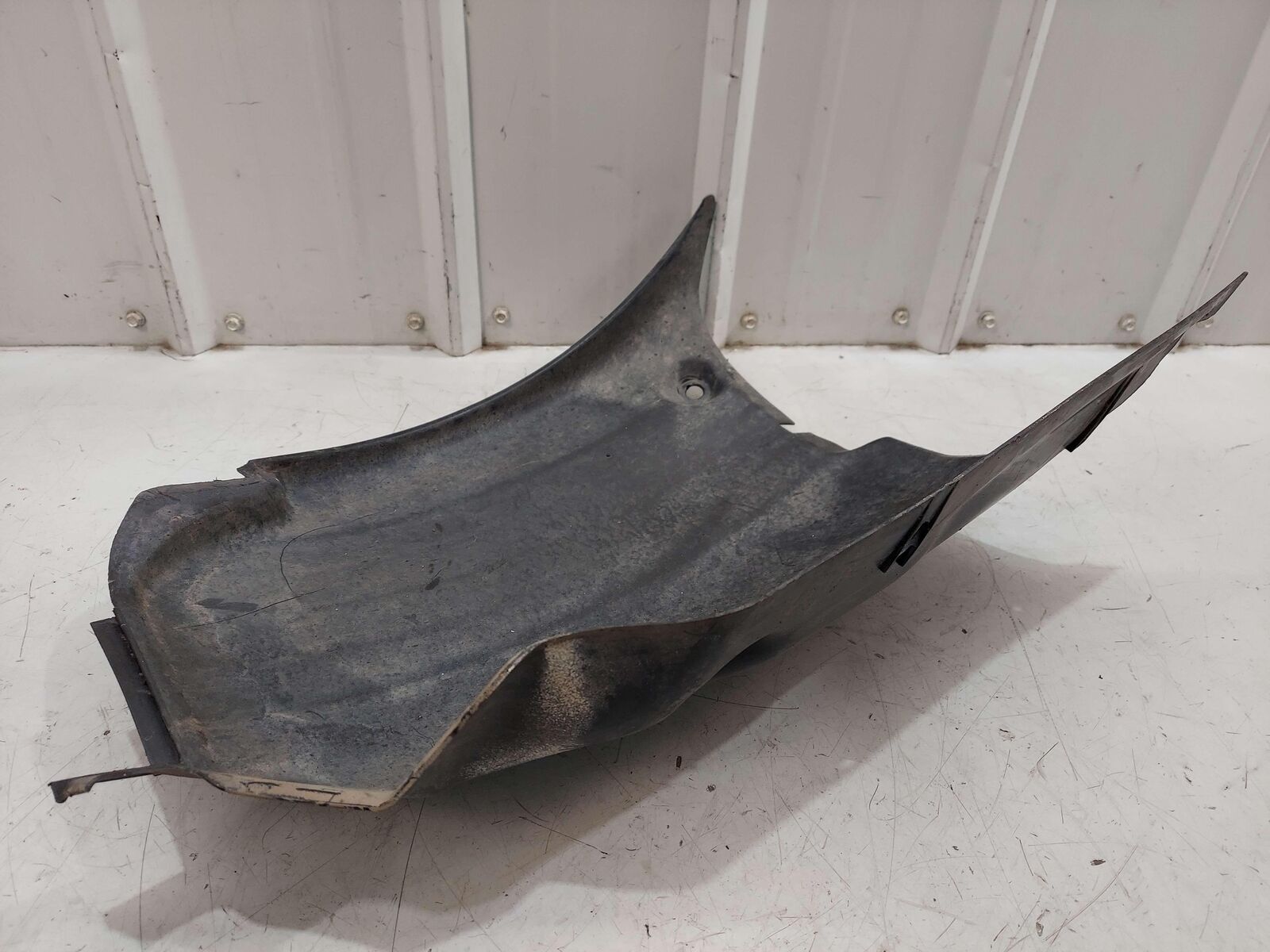 99-01 PORSCHE 911 996 CARRERA REAR LEFT WHEEL FENDER LINER 99650457300