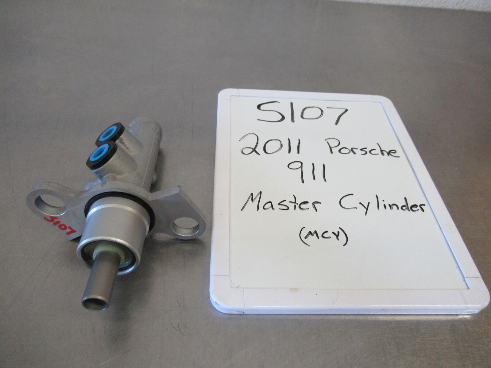 09-12 PORSCHE 911 997 Turbo 3.8L Master Cylinder *Gouged* 98K KM'S