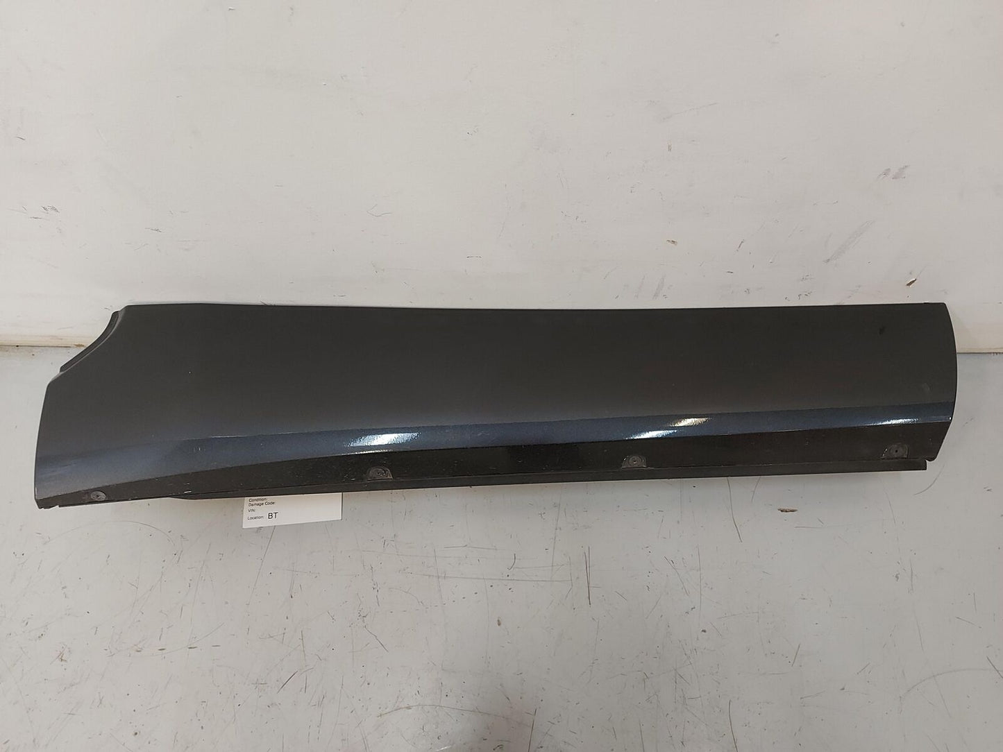 20 21 TOYOTA HIGHLANDER REAR RH Right Rocker Moulding *Notes* 75075-0E090