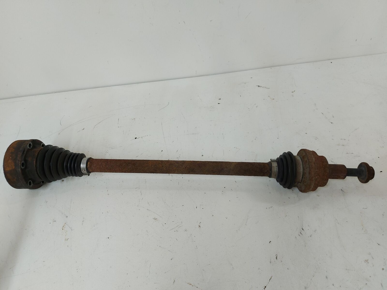 09-12 VW Tiguan Rear RH Right Axle Shaft 5N0501151A