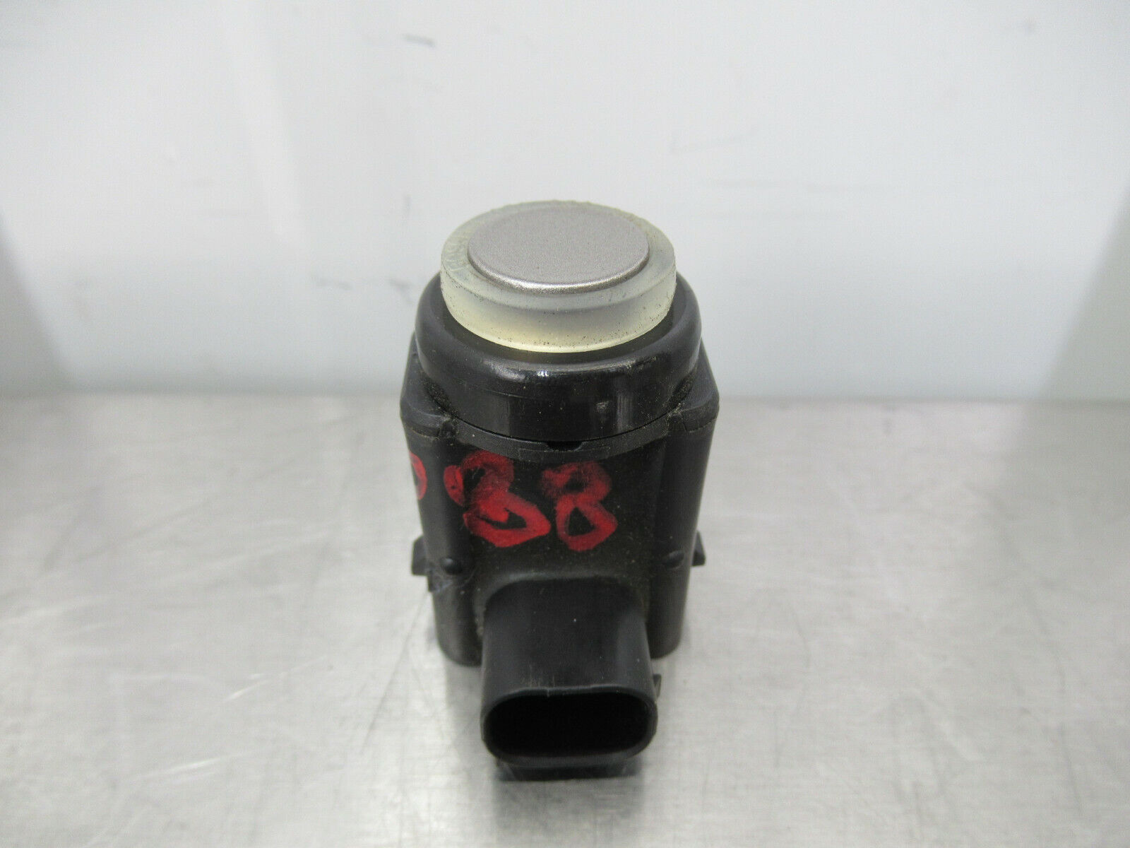 T088 2004 CADILLAC XLR PARK SENSOR #2 10322877