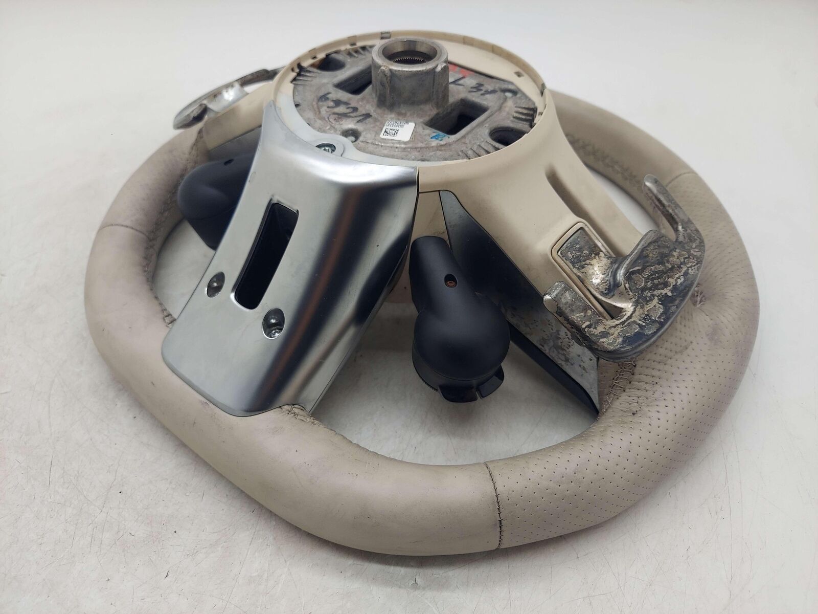 22-23 MERCEDES AMG SL63 R232 STEERING WHEEL HEATED BEIGE LEATHER 835A *NOTE