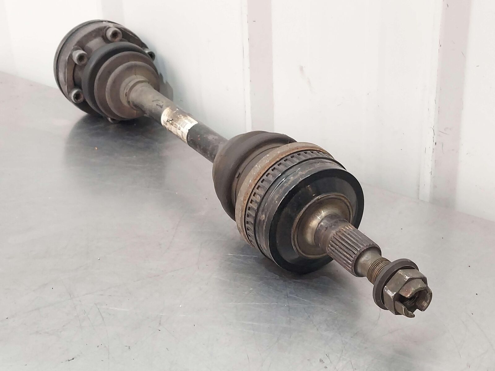 99-01 PORSCHE 911 996 CARRERA REAR RIGHT AXLE SHAFT AUTO 99633202404