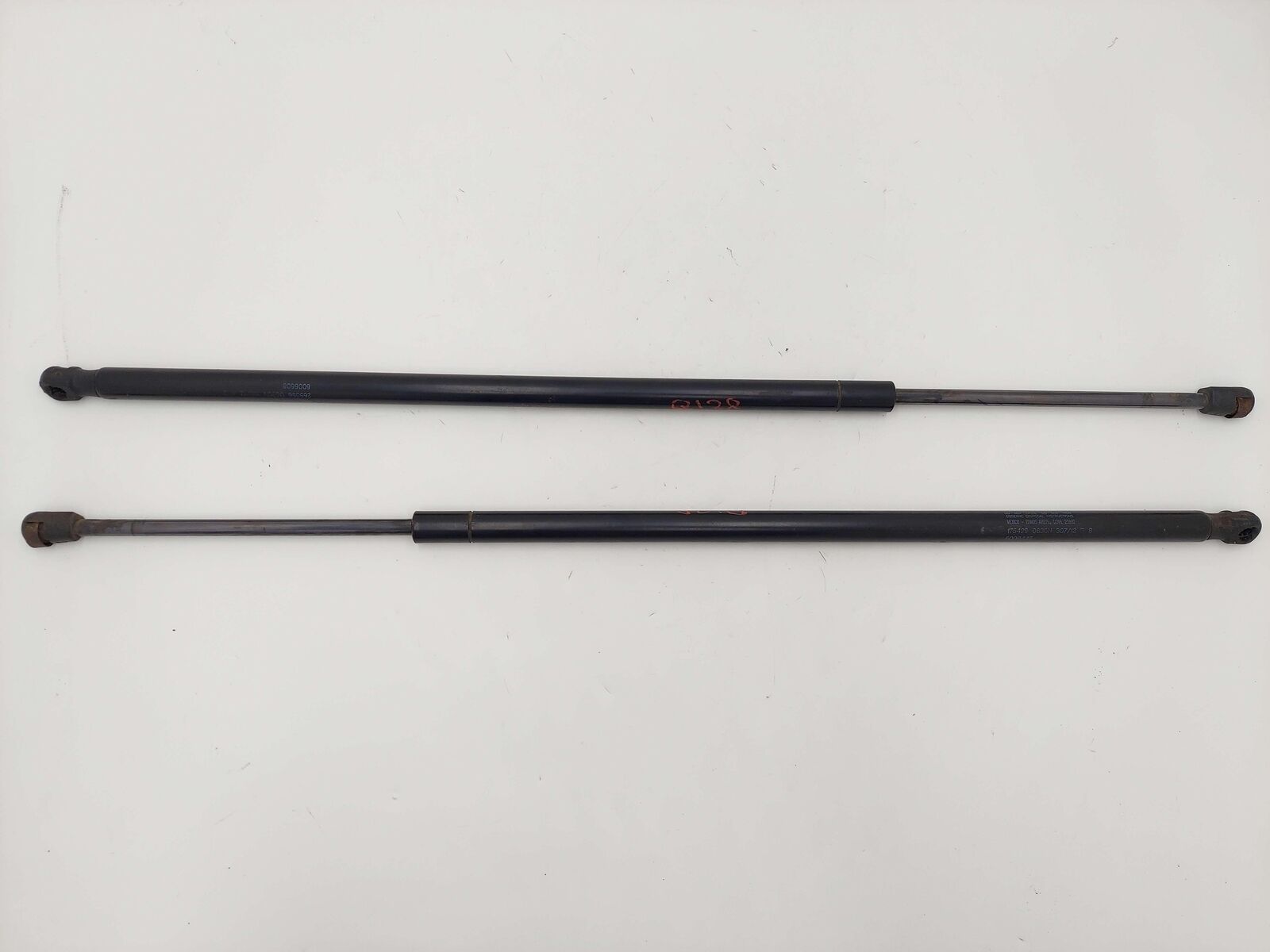 2013 TESLA S TRUNK HATCH LID LIFTGATE SUPPORT STRUTS PAIR 6009427