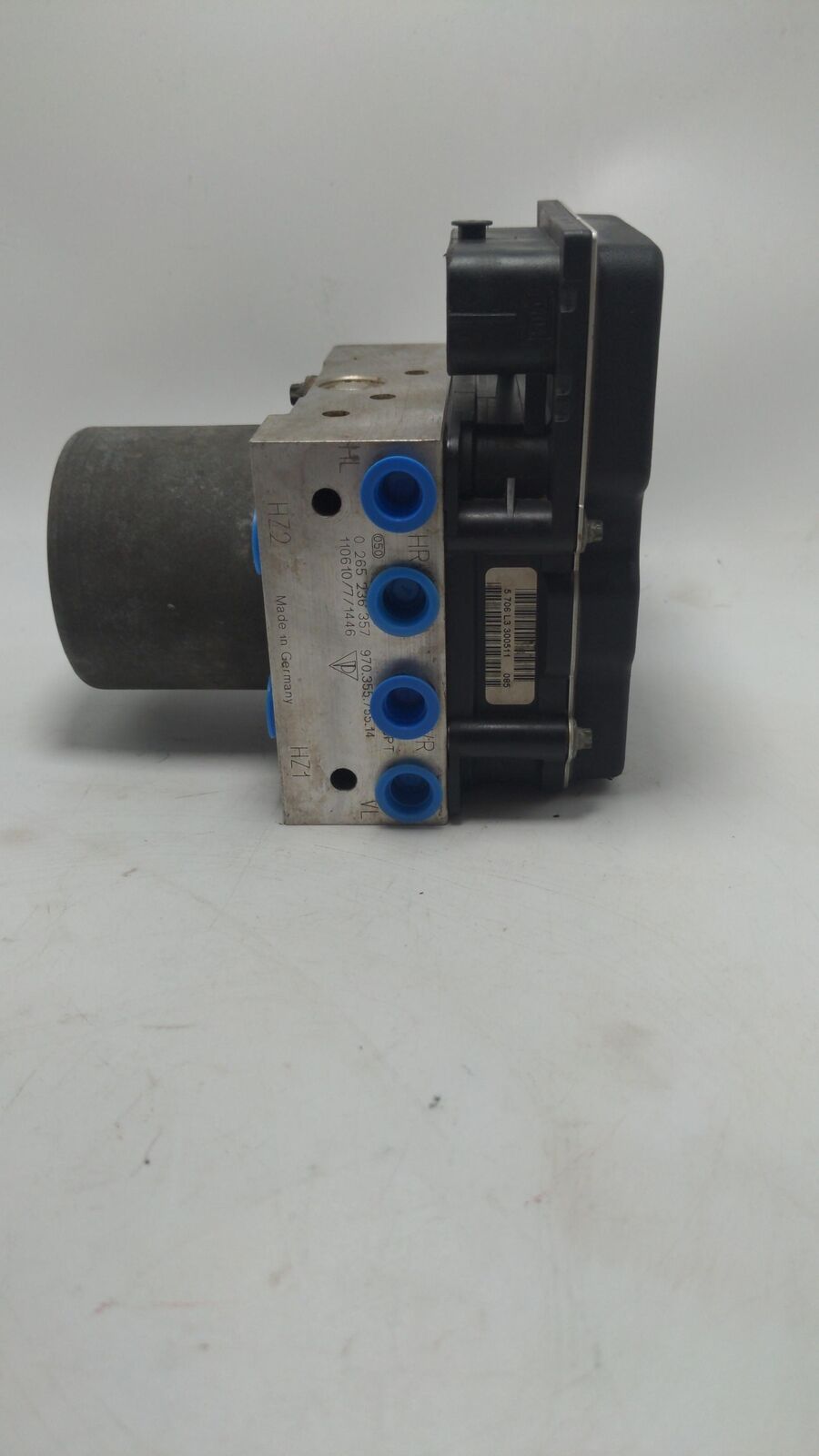 10 11 12 13 PORSCHE PANAMERA Anti Lock Brake Module ABS Pump 97035575514