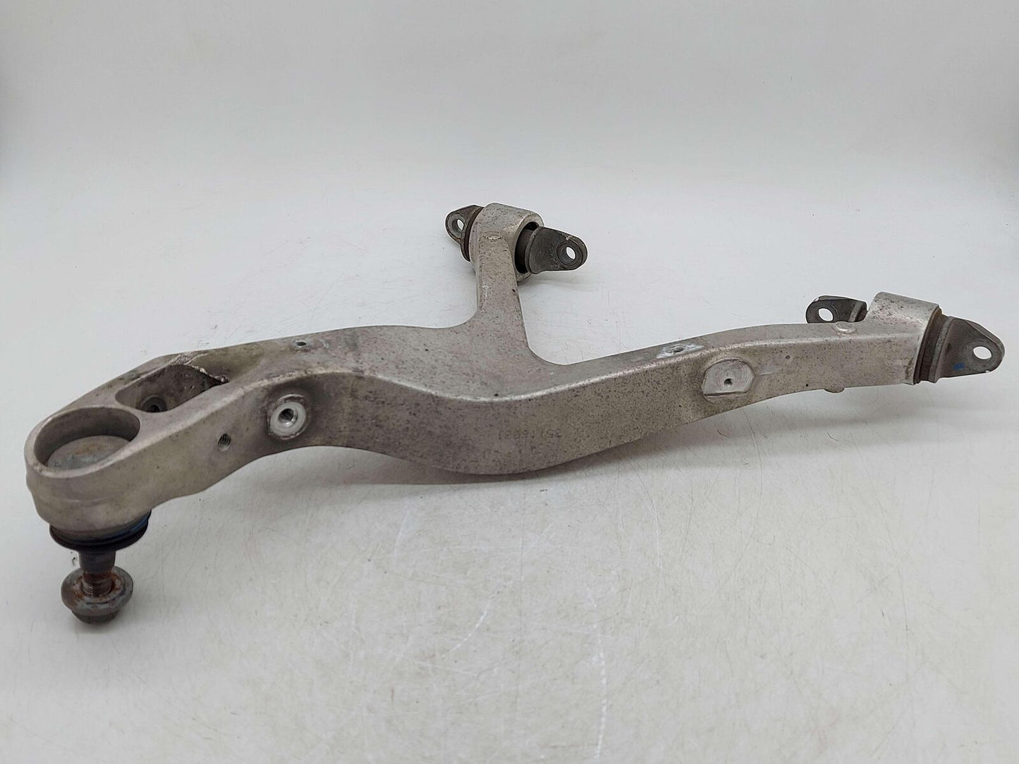 2017 MCLAREN 570S FRONT RIGHT LOWER CONTROL ARM 11B0050CP 13B1258CP