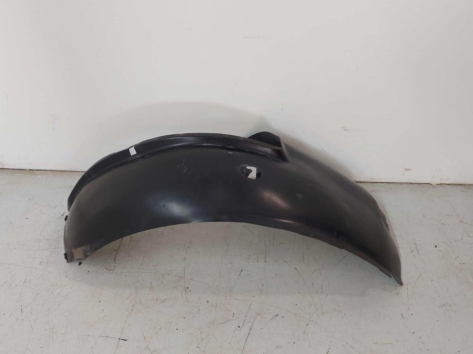 06-13 Porsche 911 997 Front Right Quarter Inner Rearward Fender Liner Coupe