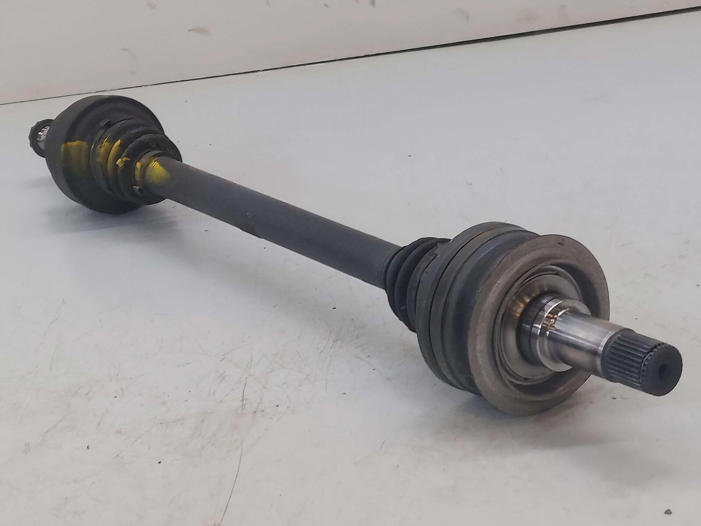 12-18 MERCEDES CLS63 AMG C218 LEFT AXLE SHAFT 2123502210