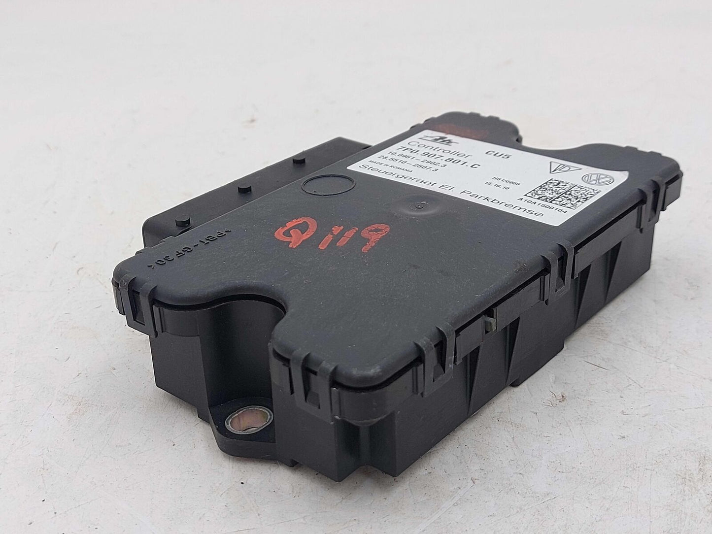 2011 PORSCHE CAYENNE 7p0907801c Parking Brake Module