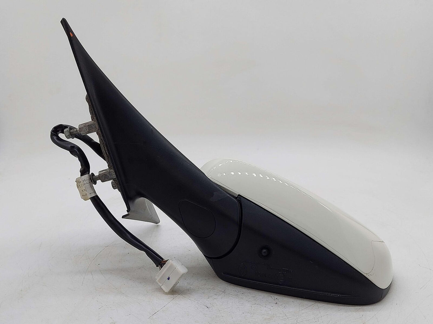 2010 Maserati GranTurismo S M145 Coupe LEFT DOOR MIRROR BIANCO ELDORADO WHITE