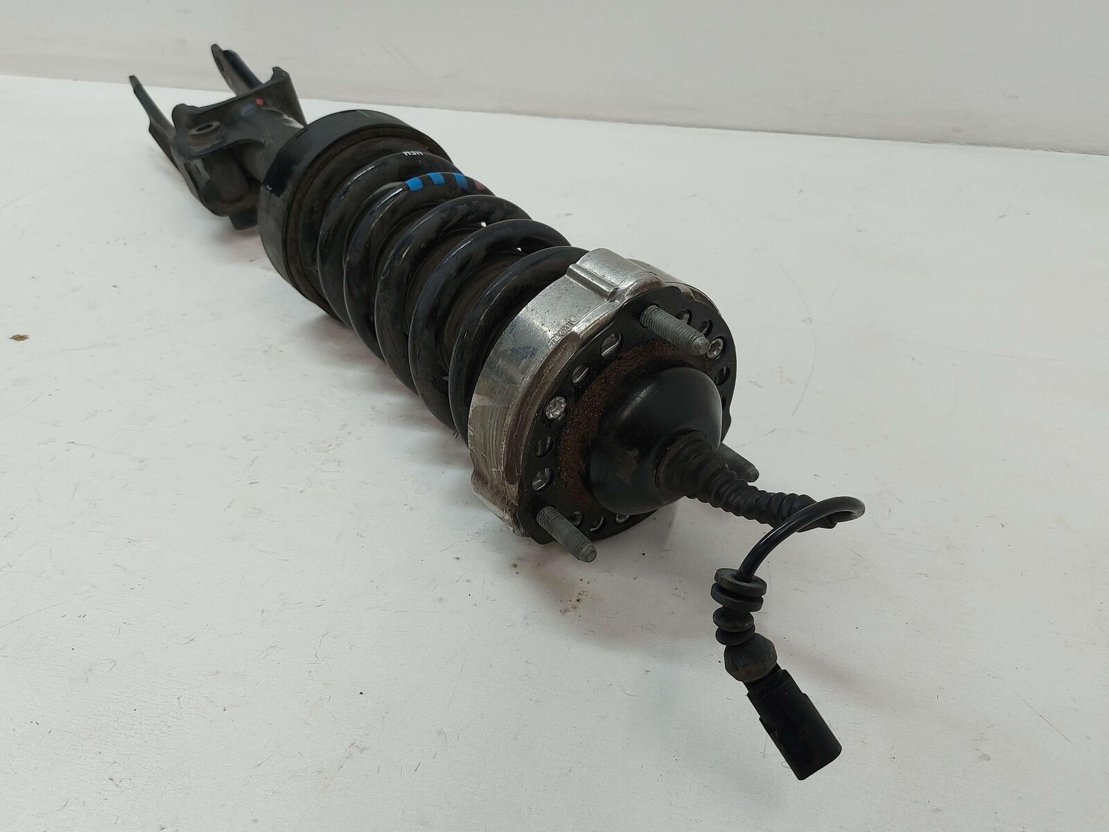 11-18 PORSCHE CAYENNE 958 S E-HYBRID FRONT RIGHT STRUT 7P5413032AB