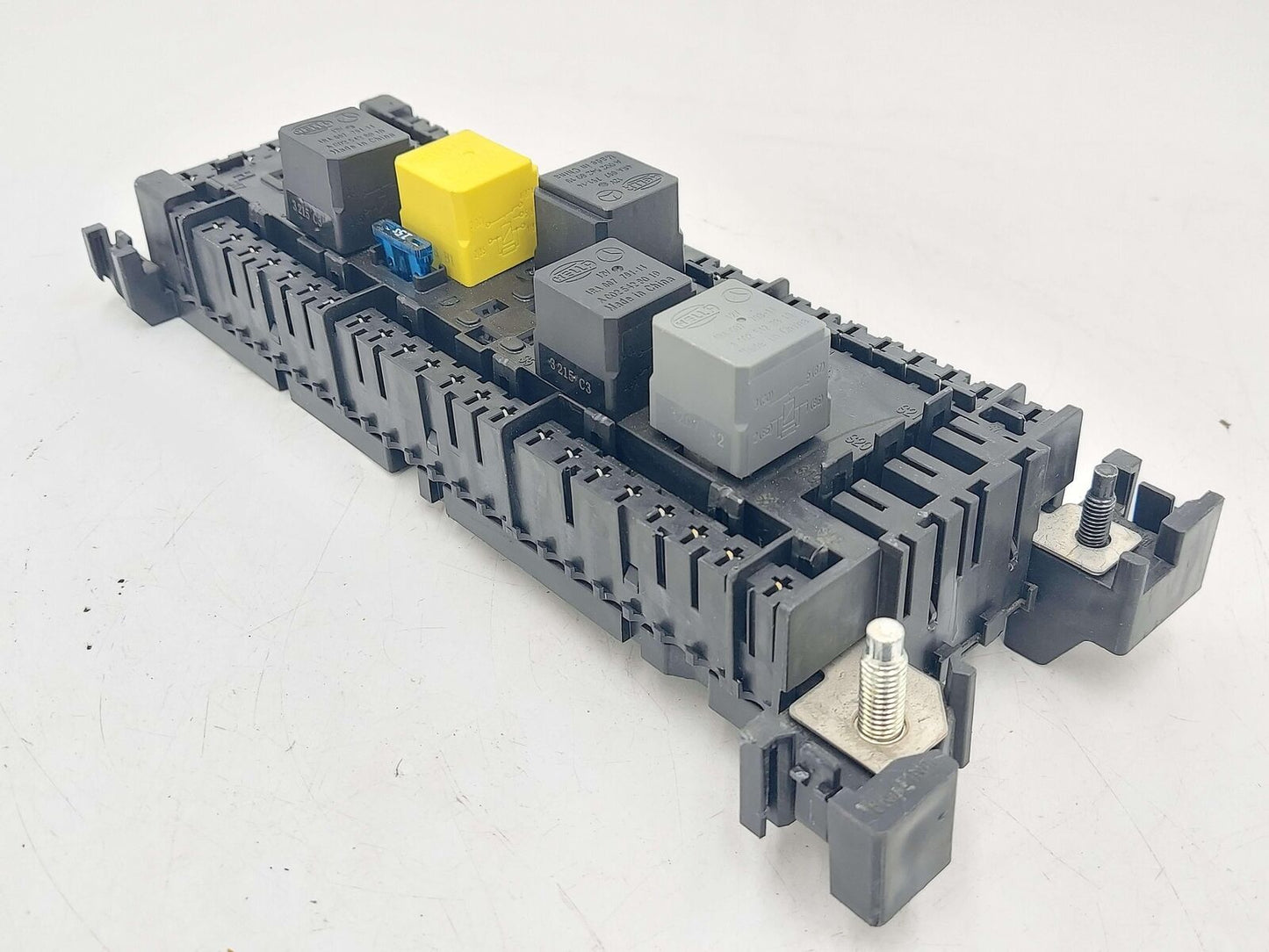 2014 Mercedes ML63 W166 AMG Trunk Fuse Box Control Module A1669063901