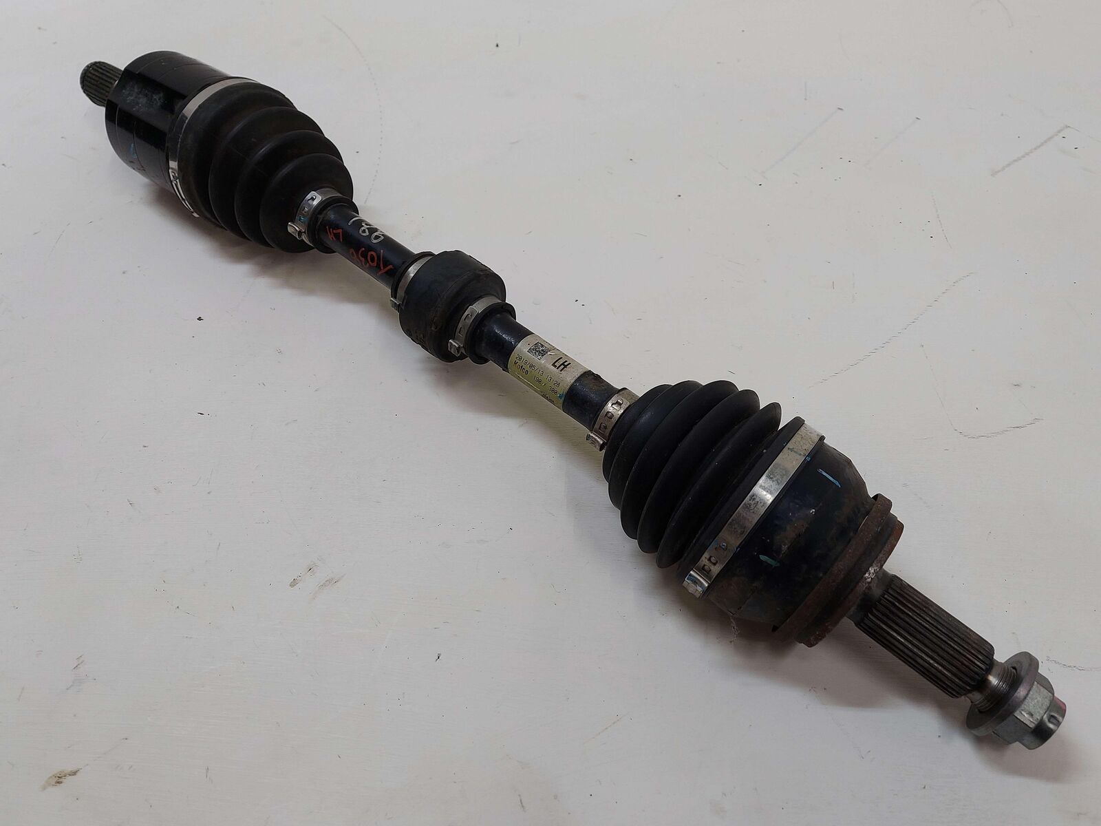 20-22 HYUNDAI PALISADE FRONT LEFT AXLE SHAFT 49500-S8400