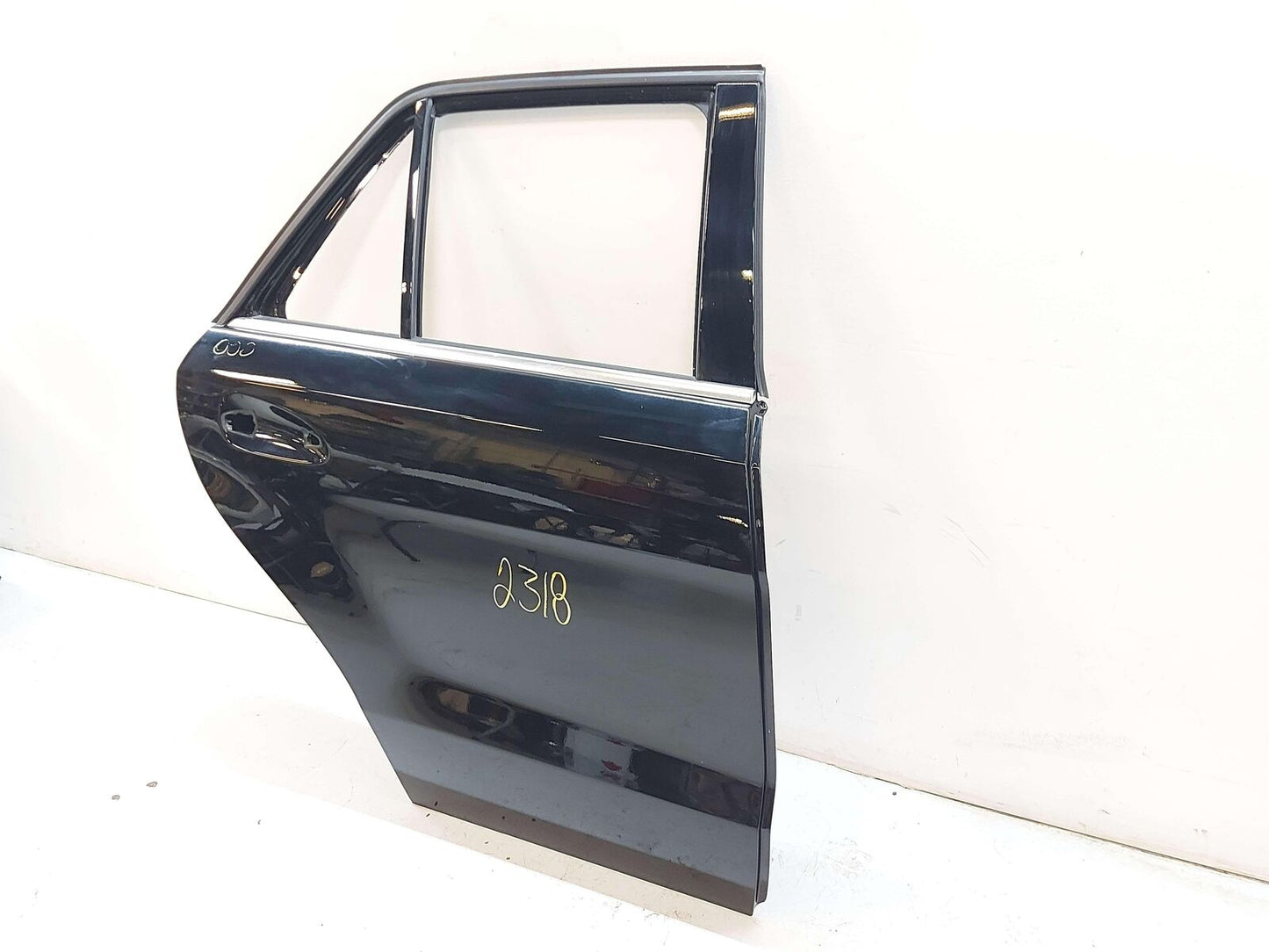 16-19 MERCEDES GLE63S AMG W166 Rear RH RIGHT Door Shell Obsidian Black *note*