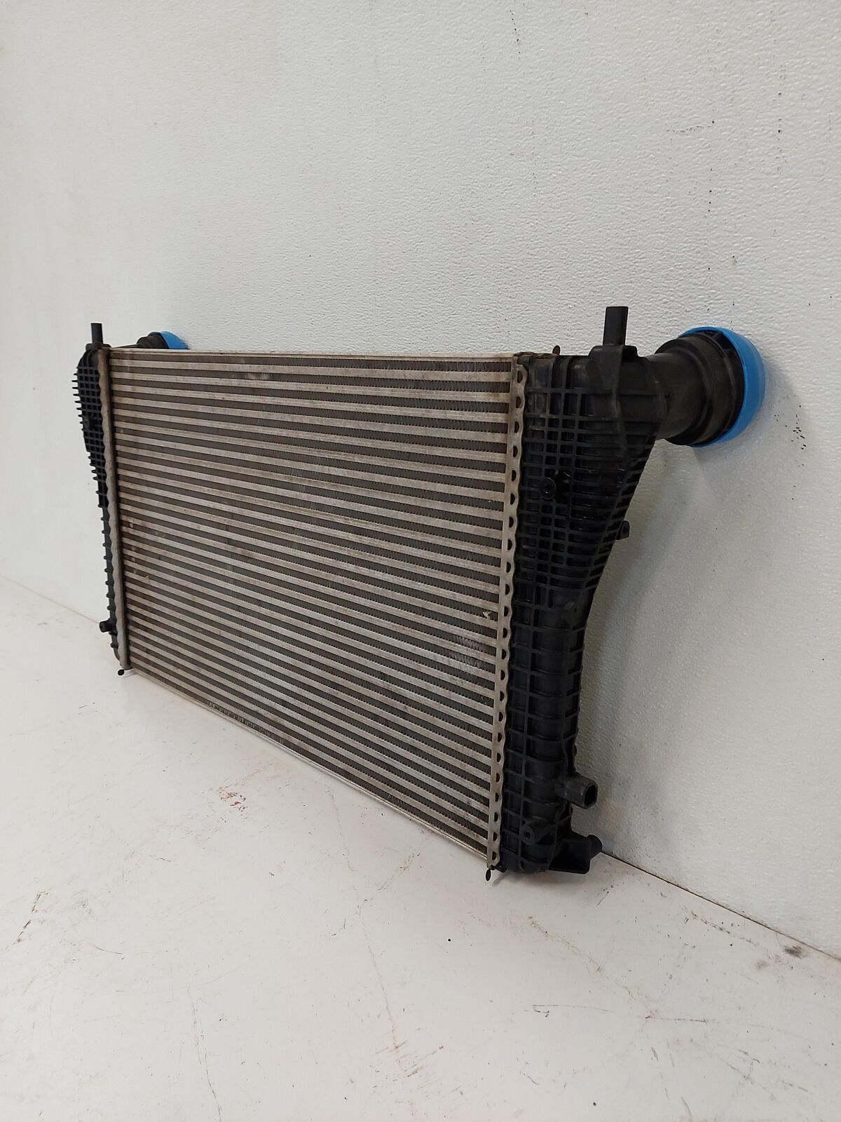 09-18 VW TIGUAN Intercooler 3C0145805R 87K KM'S