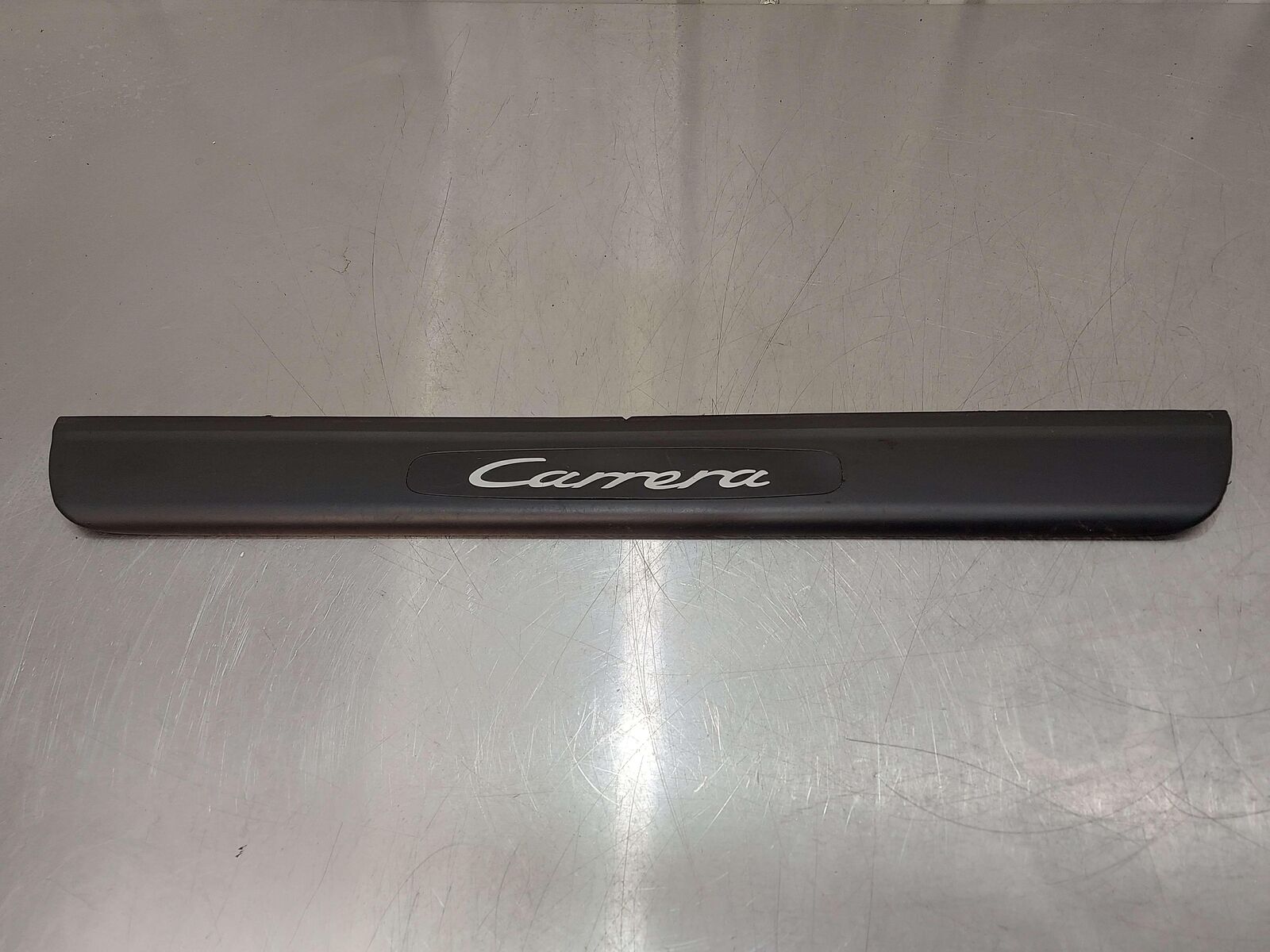 2001 PORSCHE 911 996 CARRERA RIGHT SCUFF SILL PLATE TRIM OUTER *NOTE