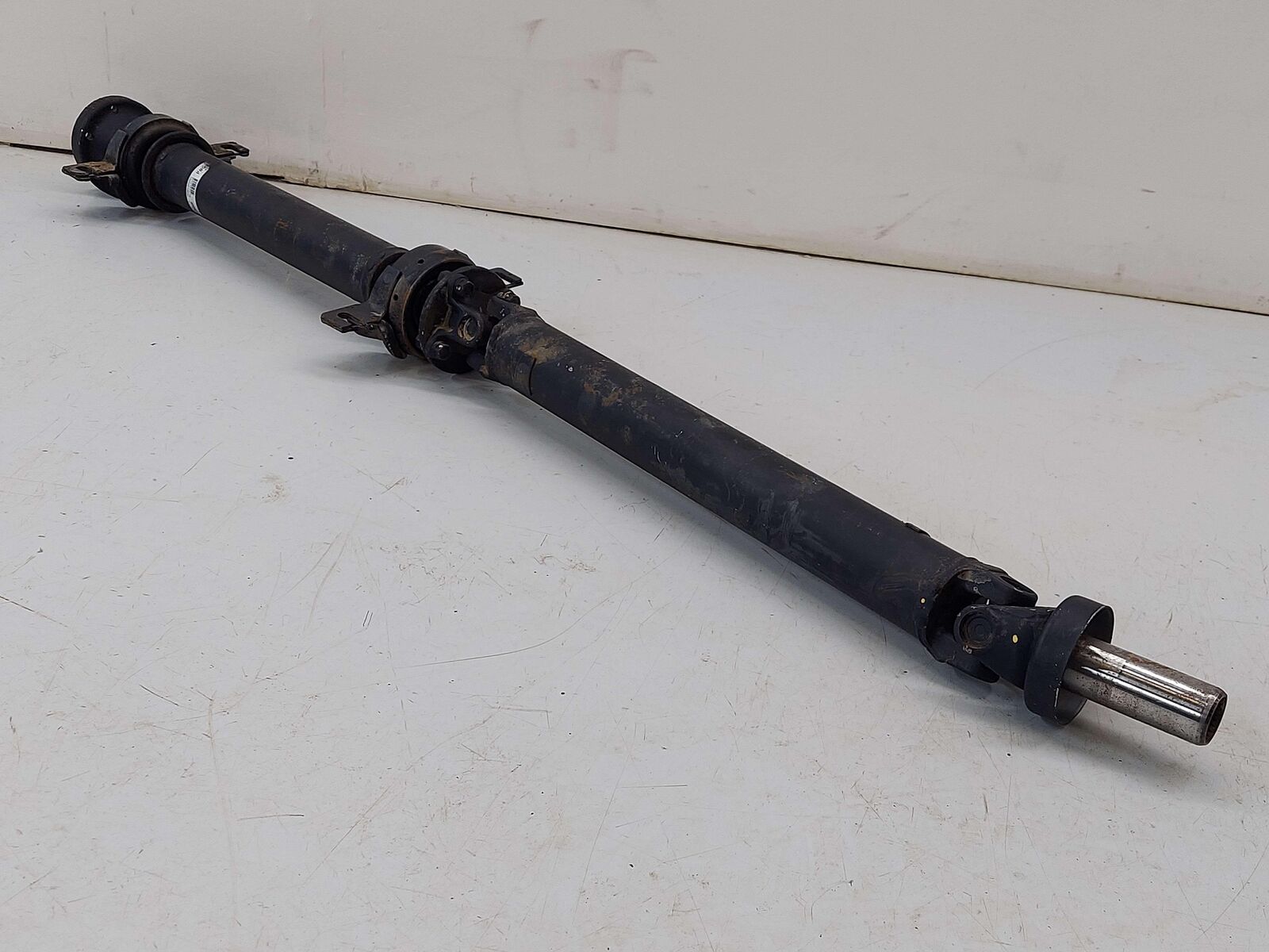 14-19 TOYOTA HIGHLANDER REAR DRIVE PROPELLER SHAFT 12K MILES!