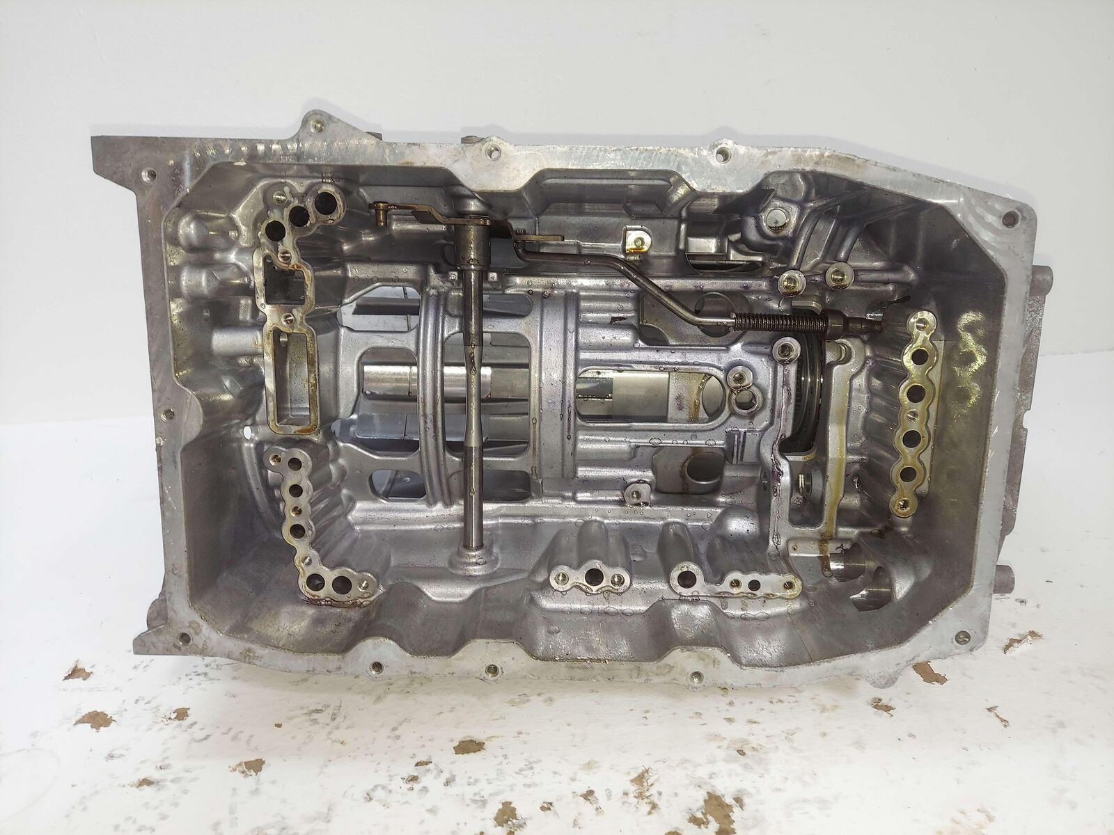 16-18 PORSCHE CAYENNE GTS 958 3.6L PXU AUTO TRANSMISSION CASE *EMPTY*