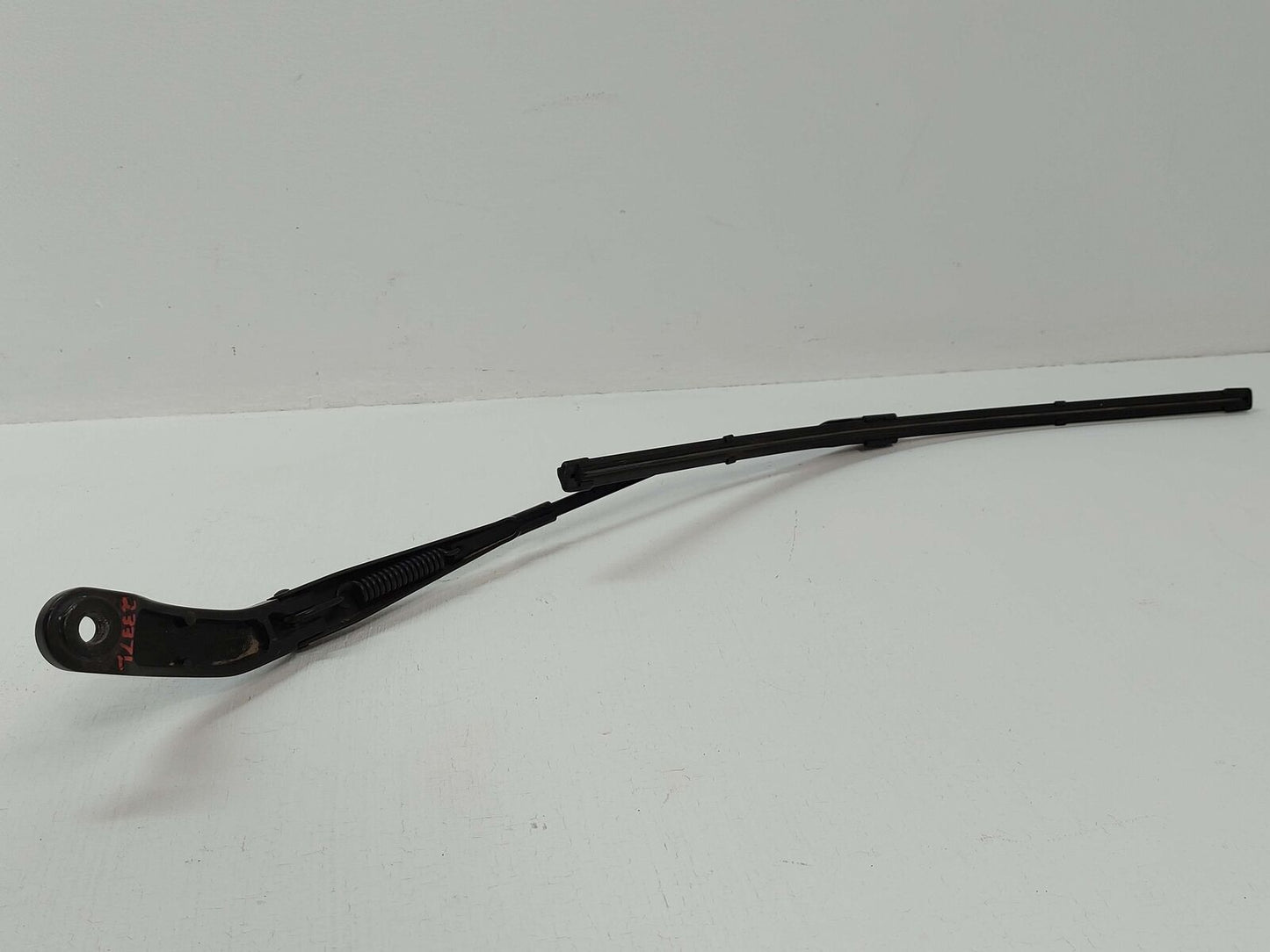 15-24 PORSCHE MACAN 95B S FRONT LEFT WINDSHIELD WIPER ARM 95B955407