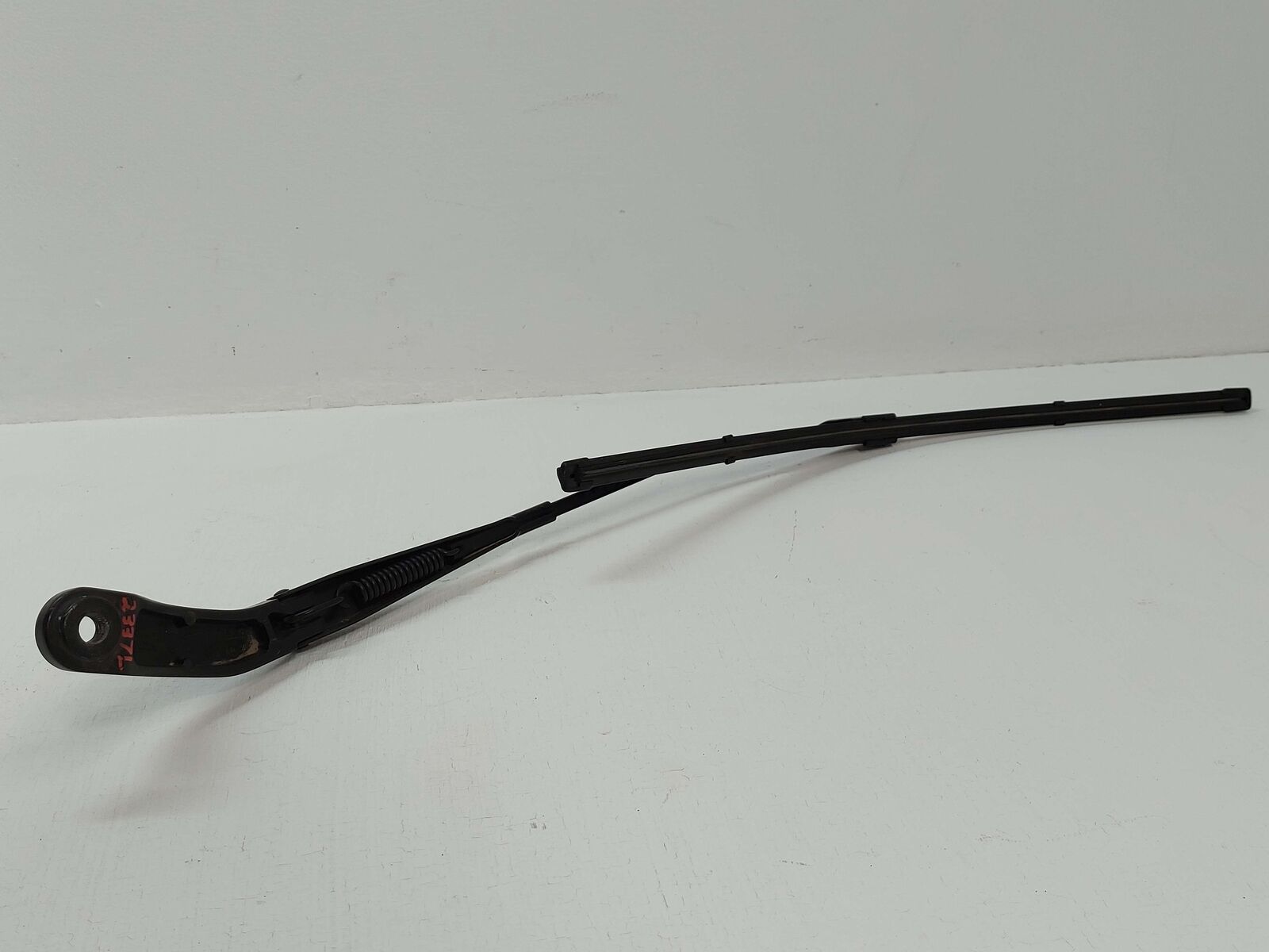 15-24 PORSCHE MACAN 95B S FRONT LEFT WINDSHIELD WIPER ARM 95B955407